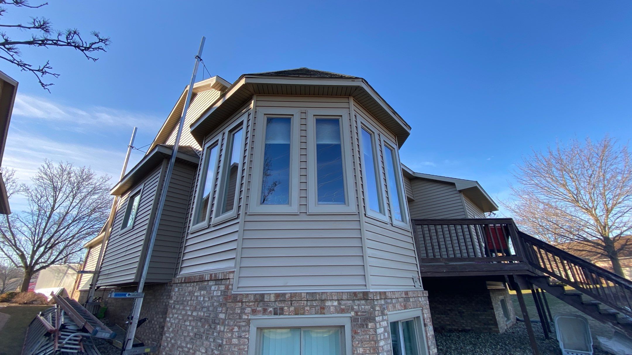 Siding Replacement using Certainteed Monogram D5 by 180 Contractors