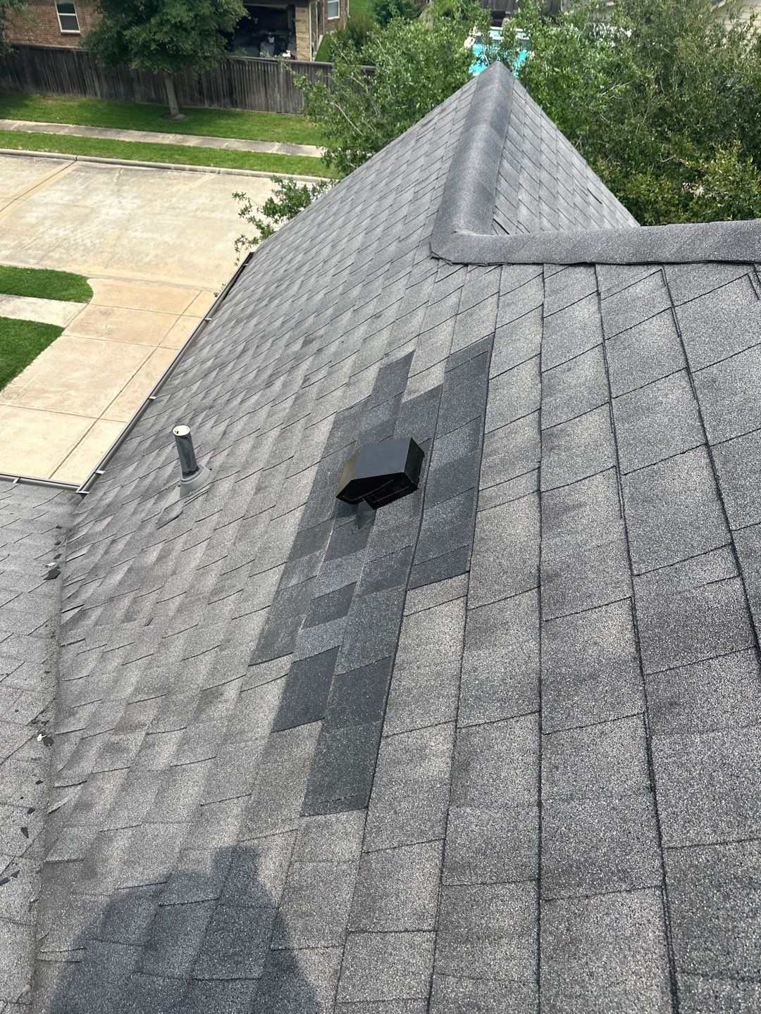 Hail Damage using Owen's Corning Duration (Lifetime) Shingles by Roof Repair Company