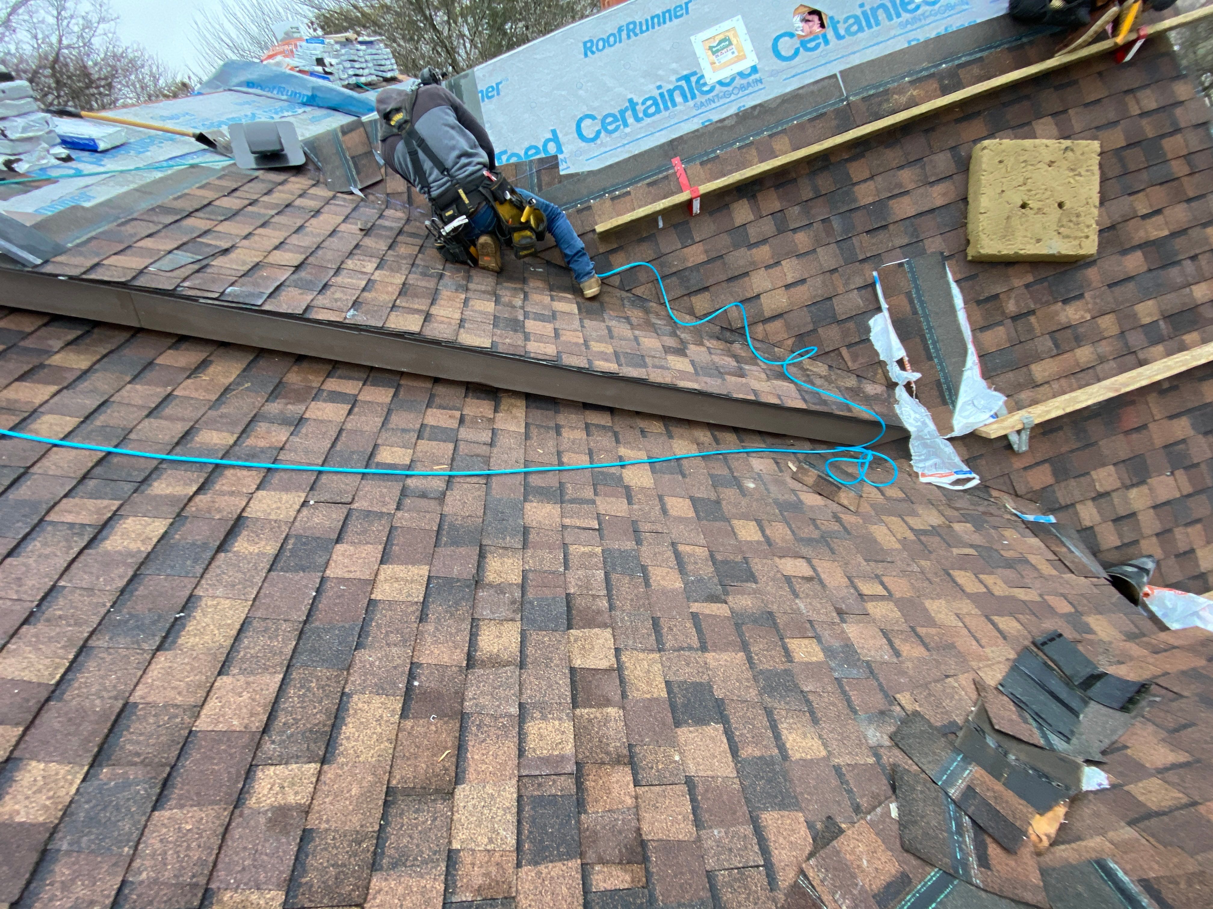 Roof Replacement using CertainTeed Landmark by 180 Contractors