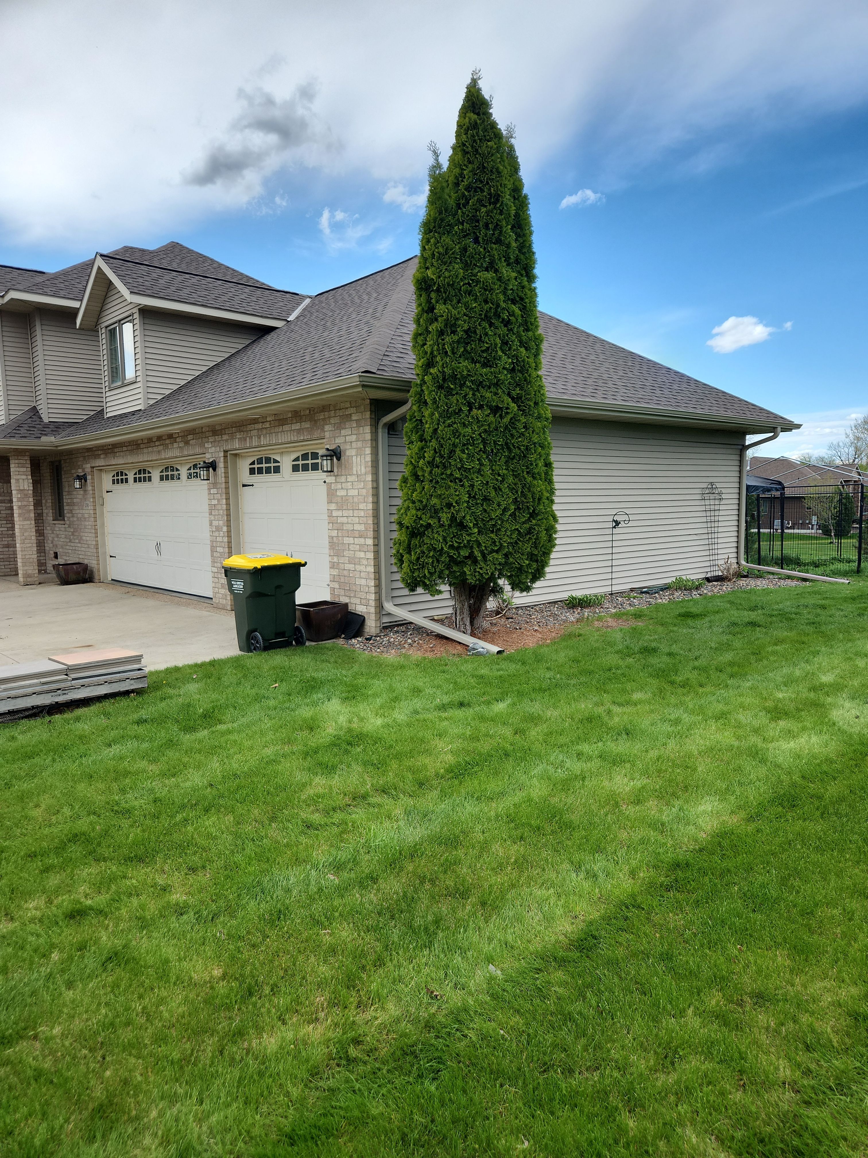 5-Inch Claytone Seamless Gutter Installation – Willmar, MN by Next Level Seamless Gutters / Exteriors Inc.