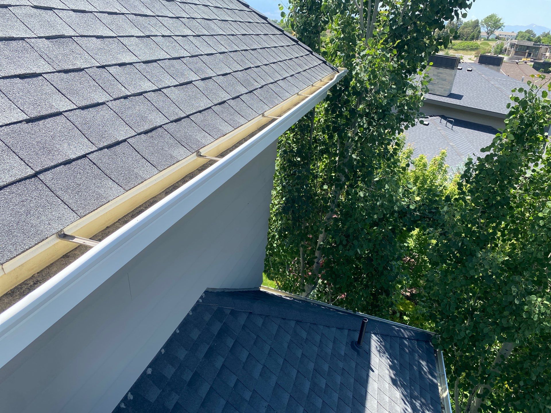 Project in sandy by Emerald Gotcha Gutters 