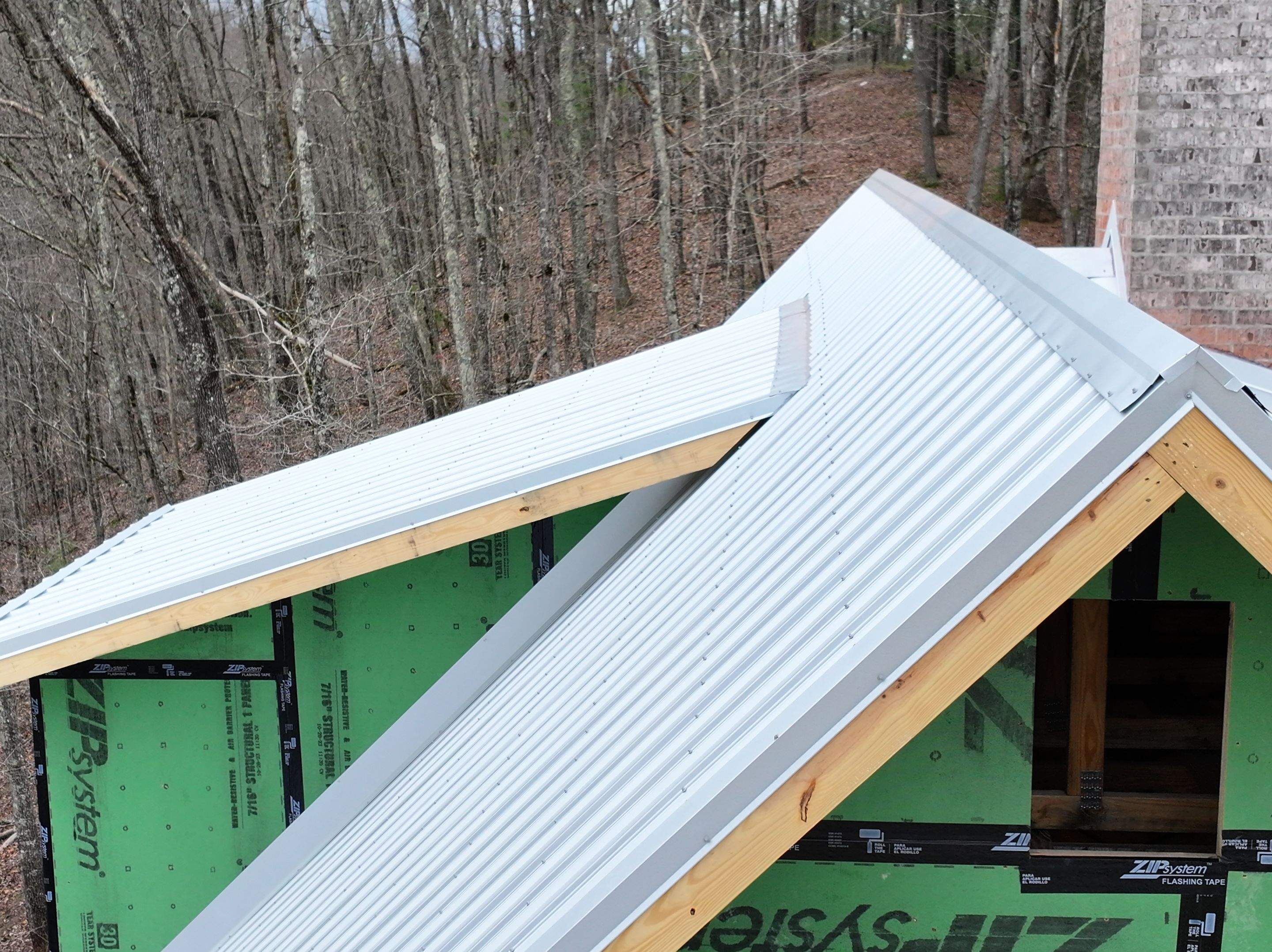 Cox Residence by Omnia Roofing