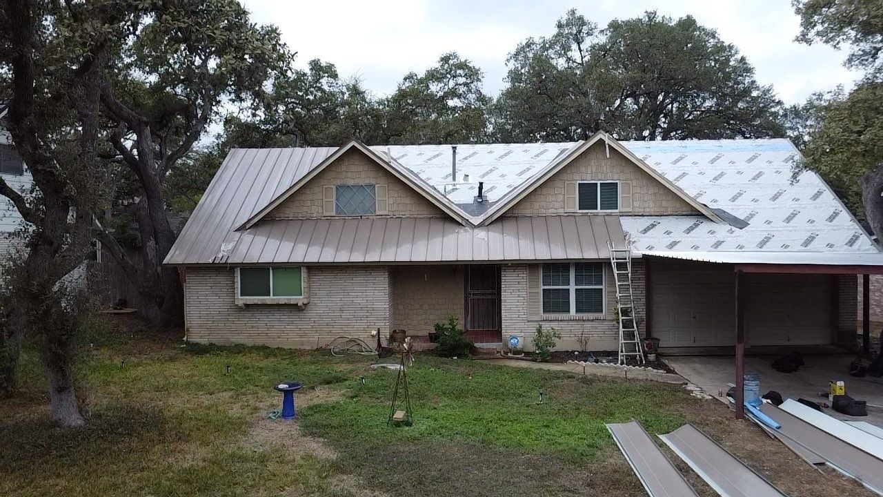 Metal Roof Replacement - Roofing Contractor - Rox Roofing by Rox Roofing