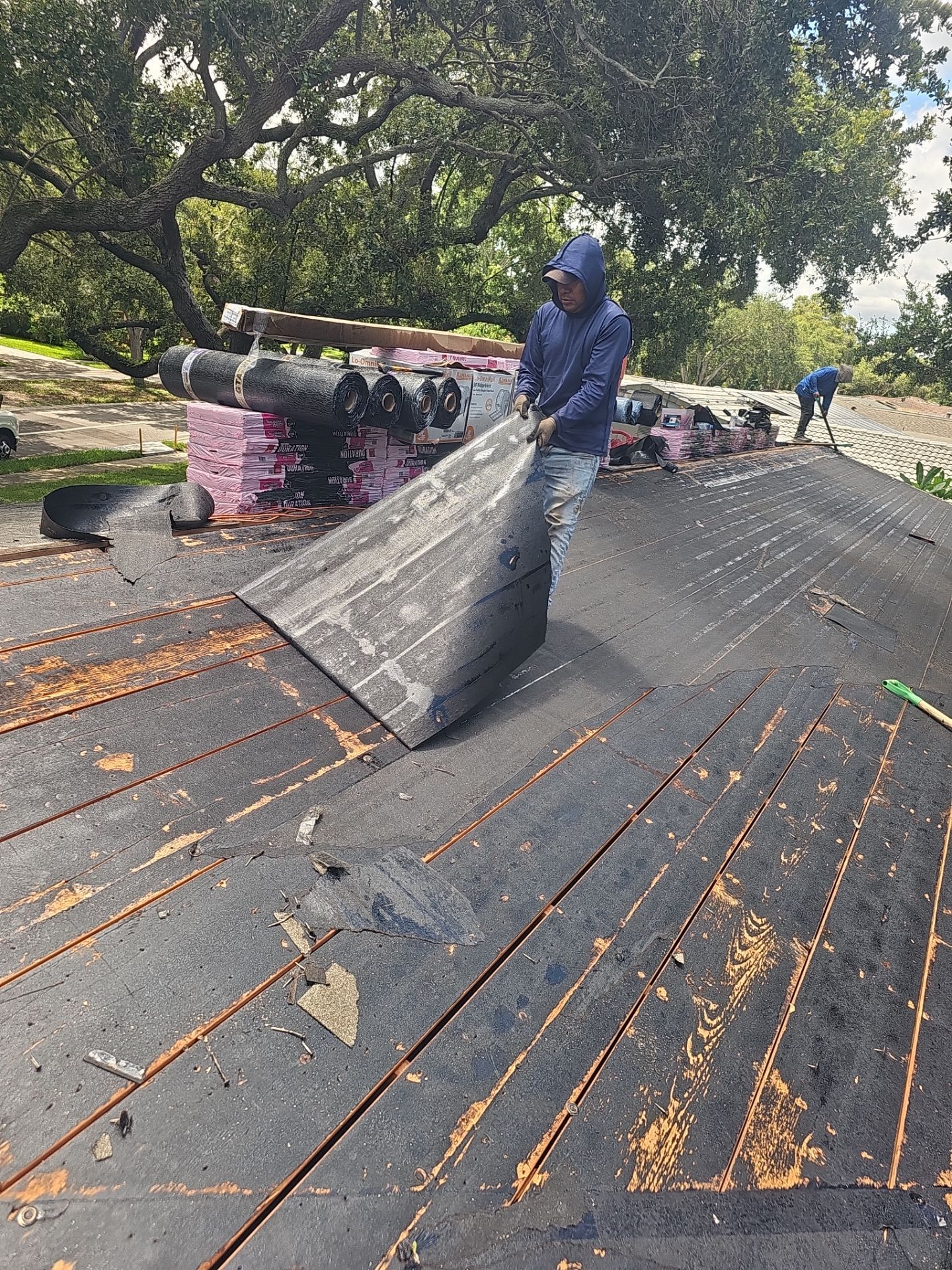 Project in Clearwater 33764 by Mitchell Roofing Company LLC 