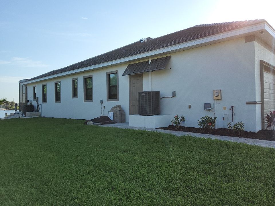Seamless Aluminum Gutter Installation using 6 Inch Seamless Gutters in Cape Coral FL by Gutter Professors