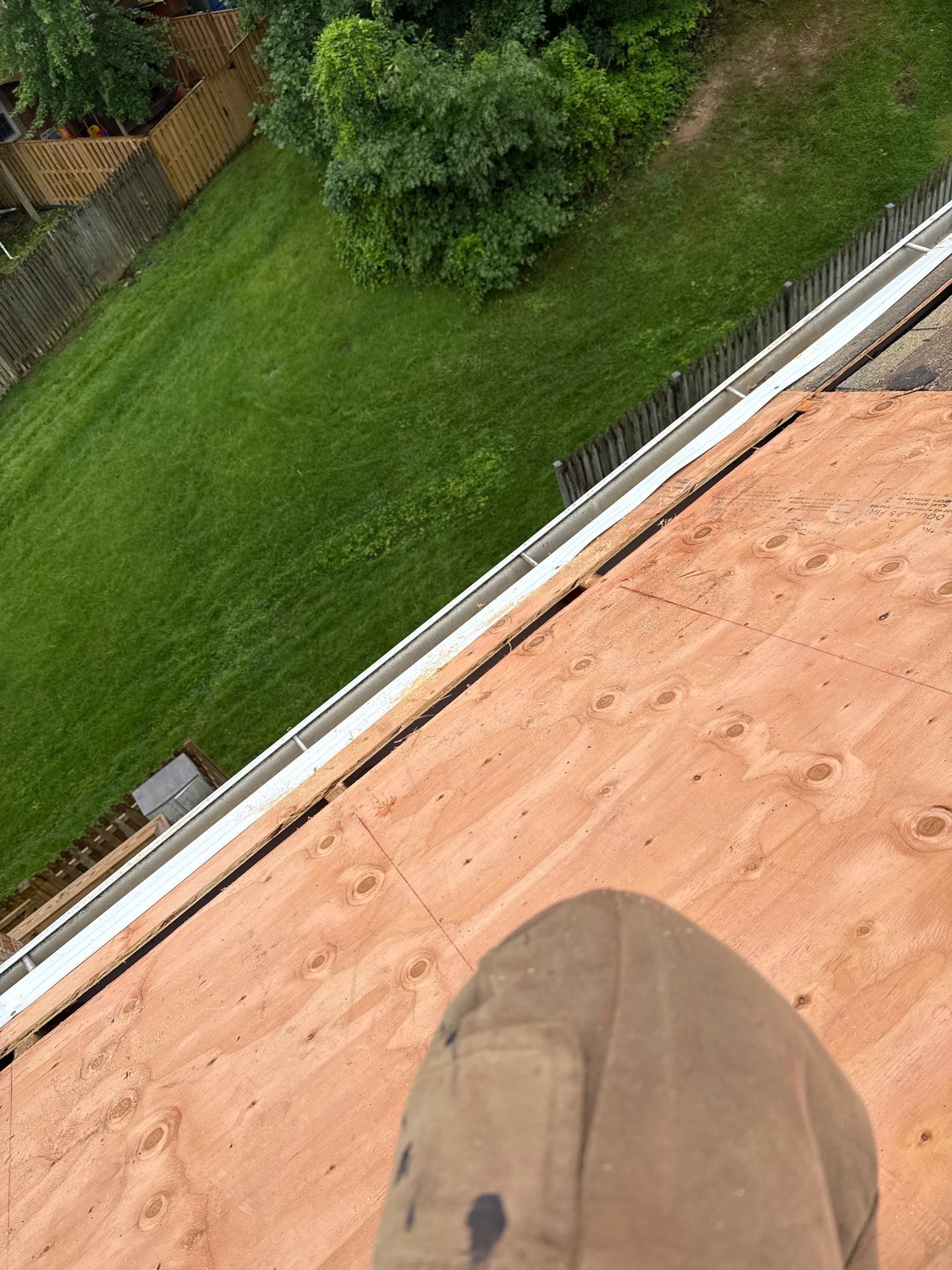 Woodbridge: Residential Roof Replacement with CertainTeed Landmark PRO in Max Def Georgetown Gray by RM Banning, Inc.