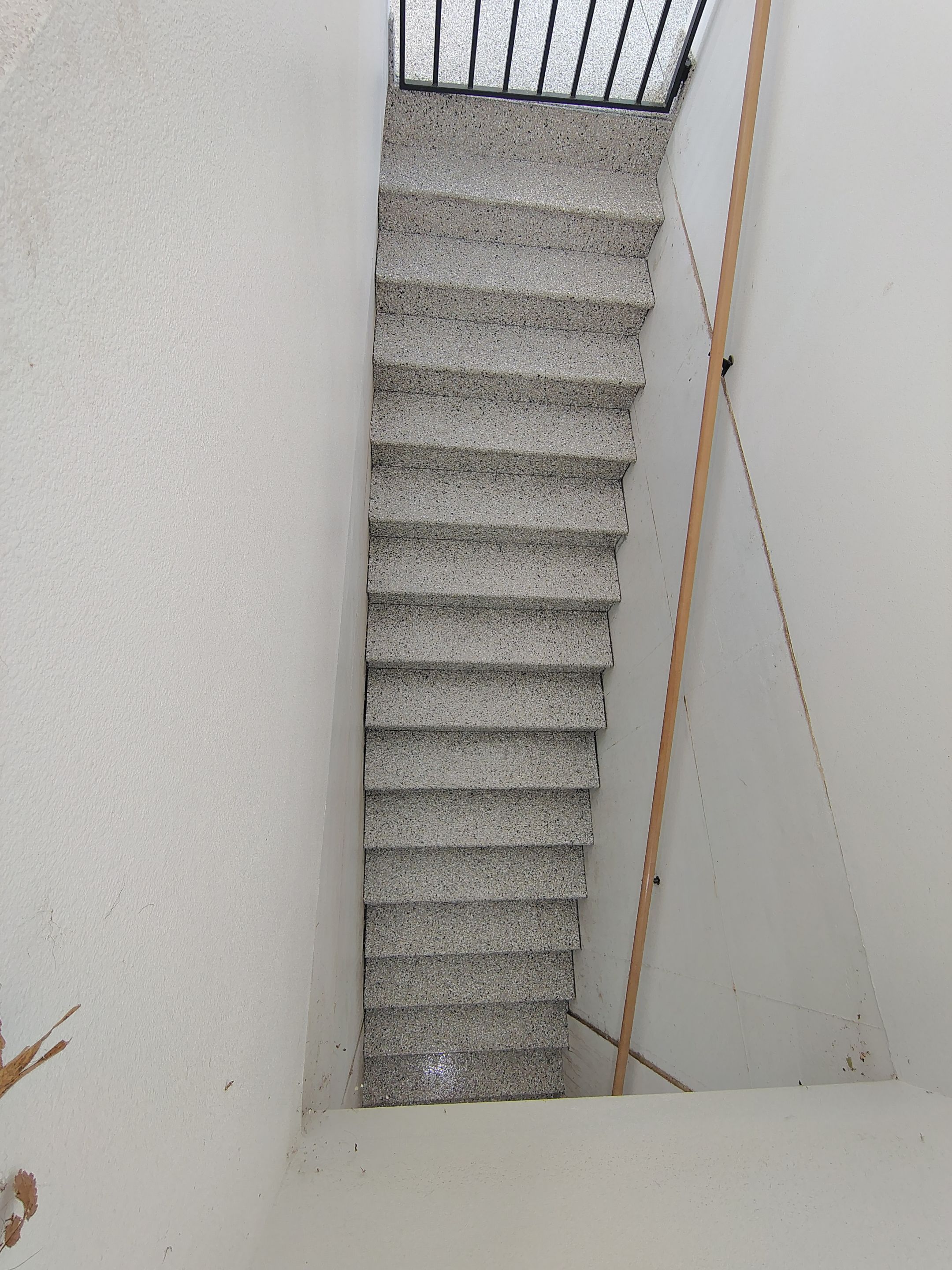 Epoxy Flake Garage Floor and Stair Coating in Sioux Falls by Select Painting, Coatings & Garage Cabinets