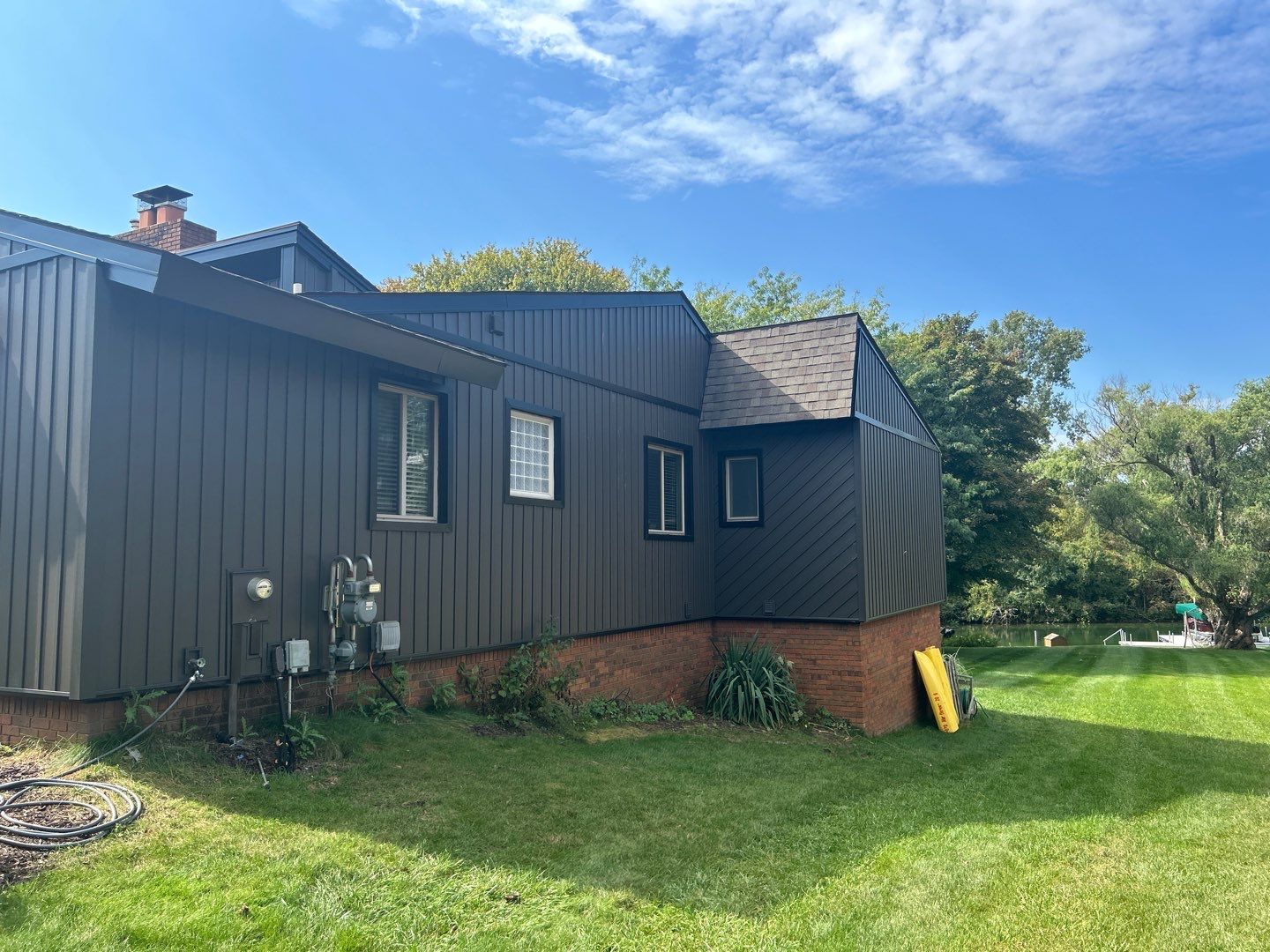 Siding Replacement using Alside 7" B&B by 180 Contractors