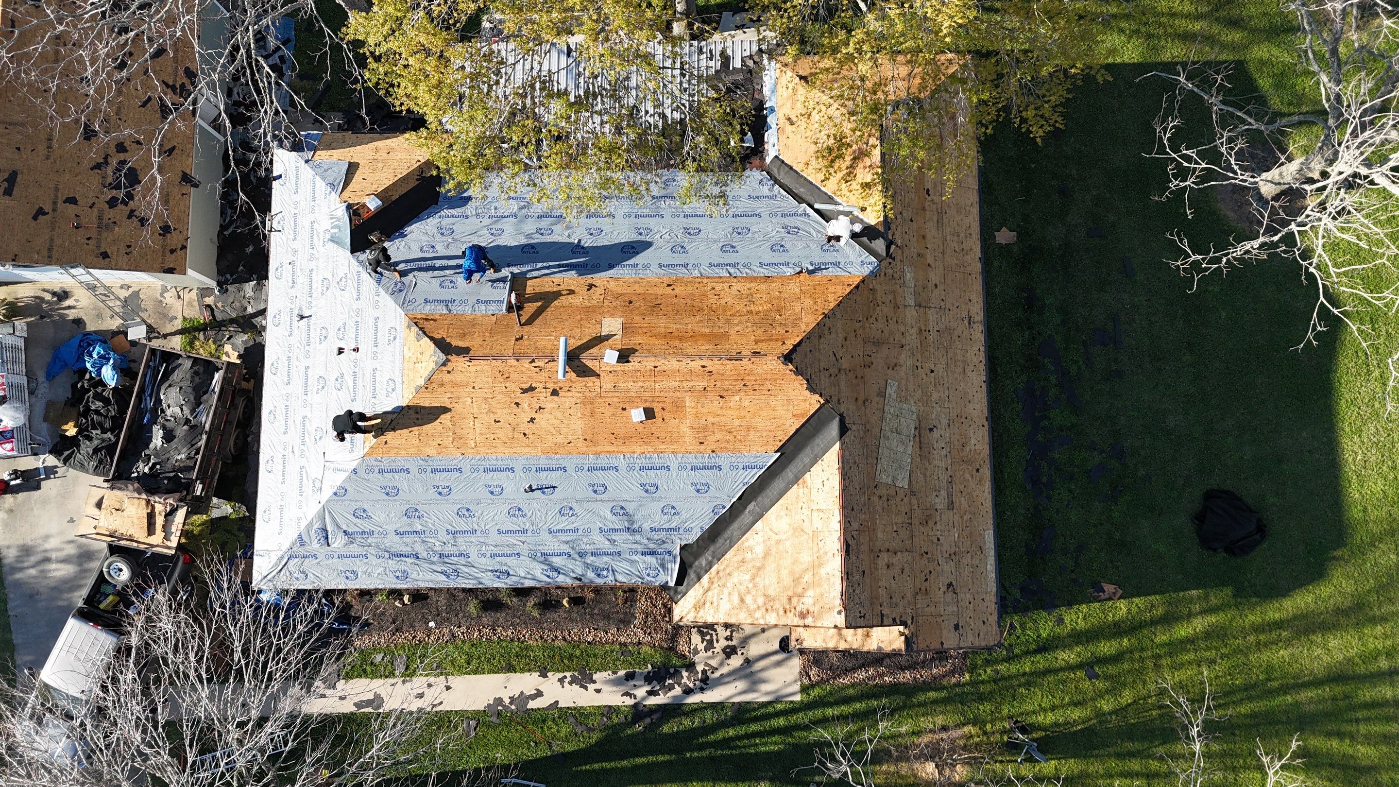 Angleton Roof Installation using Atlas Pinnacle Pristine by Modern BYLT Roofing & Construction