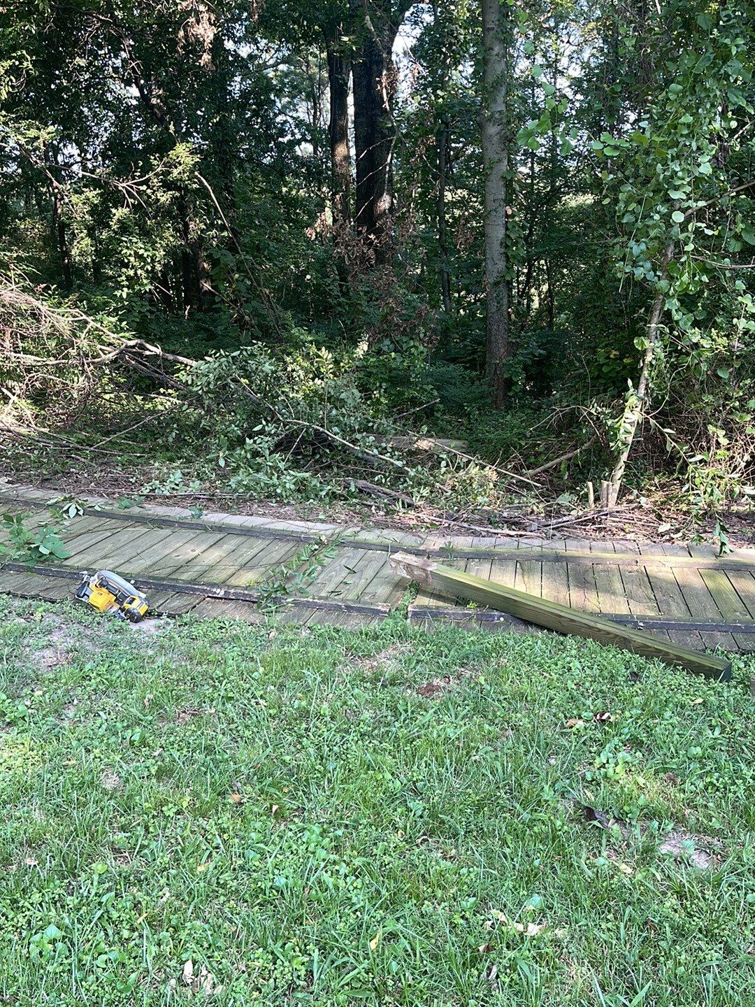 Berry Road - Fence Installation  by Pillar and Pine