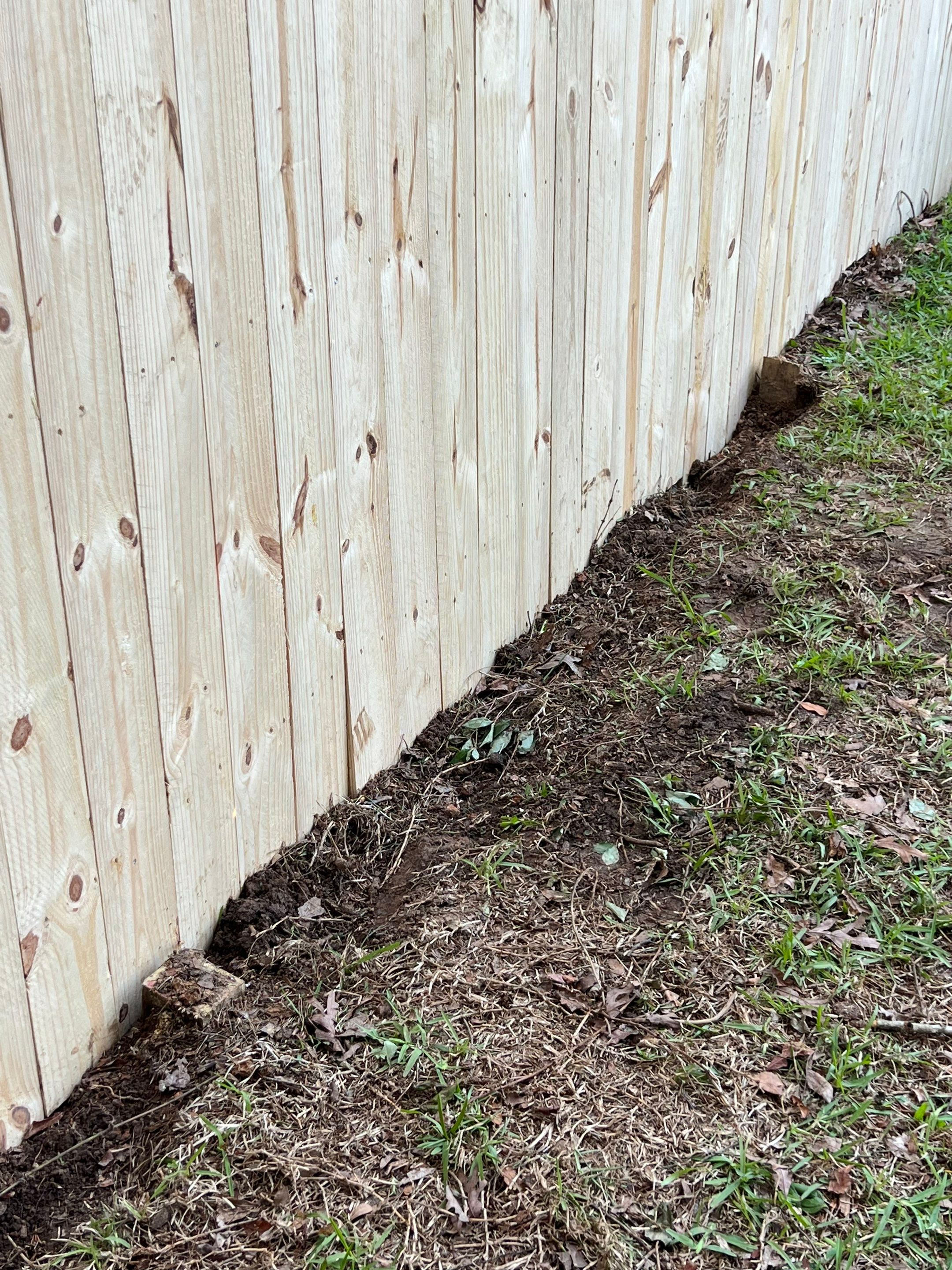 Royal Knoll Lane - Fence Installation  by Pillar and Pine