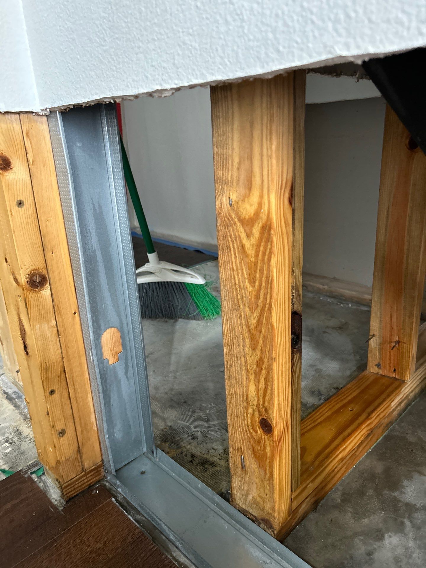 Stansell - water and mold photos  by THE RAPID TEAM