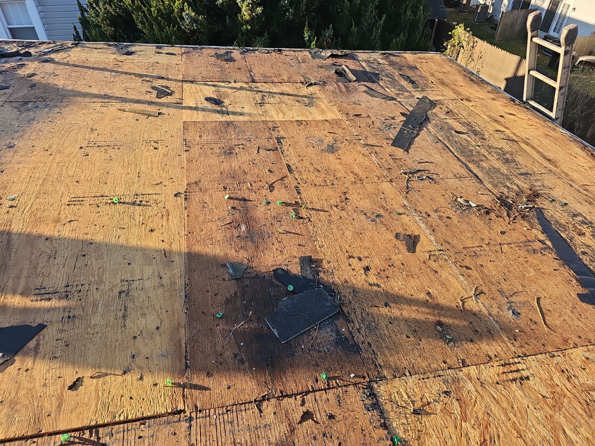 Metal Roof Replacement and Repair by Winchester Roofing