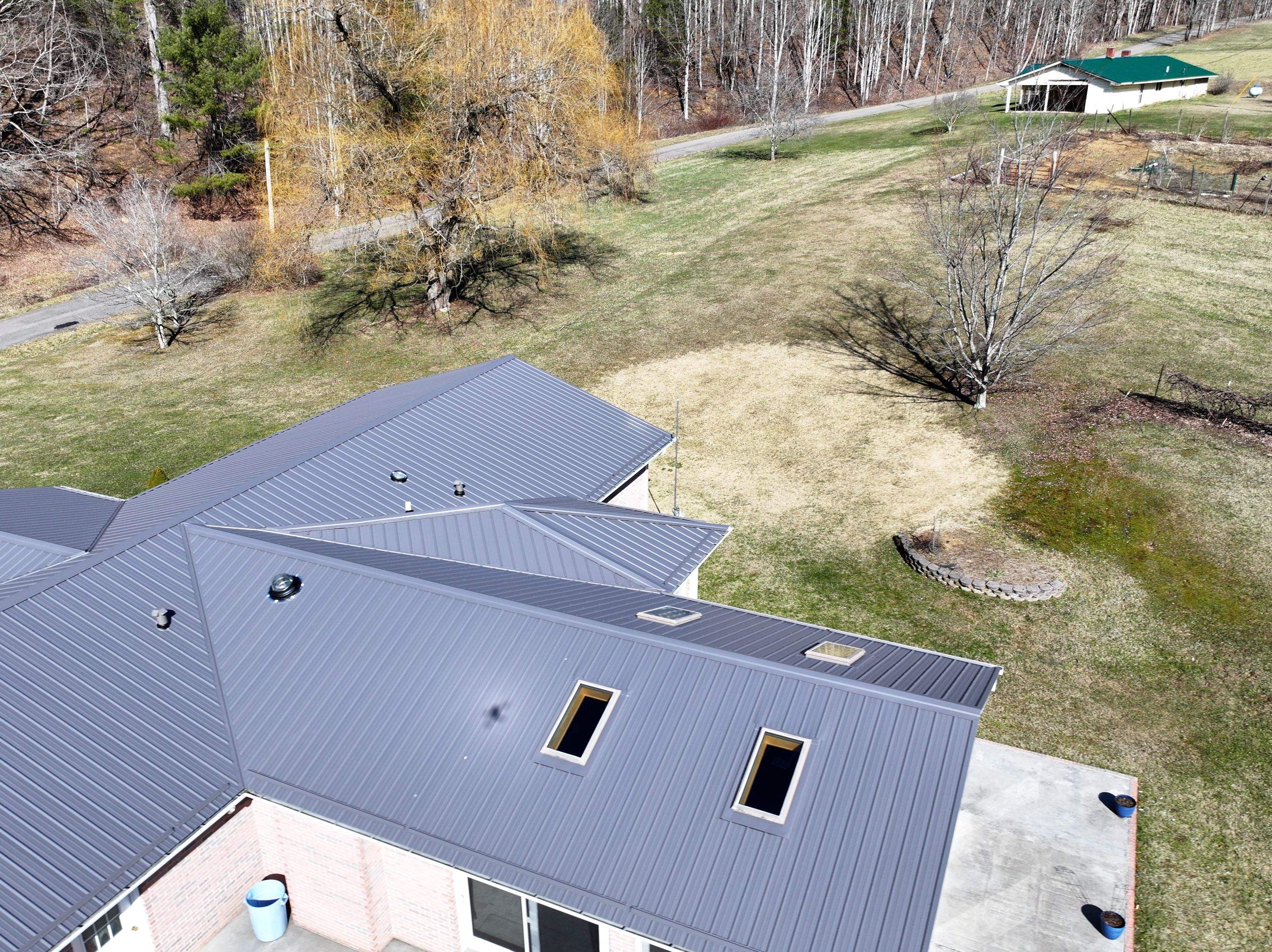 Woodard Residence by Omnia Roofing