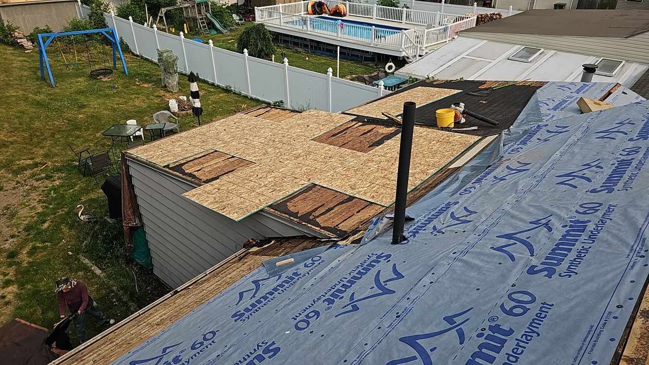 ATLAS PINNACLE COLOR: MORNING HARVEST by Eagle Eye Roofing