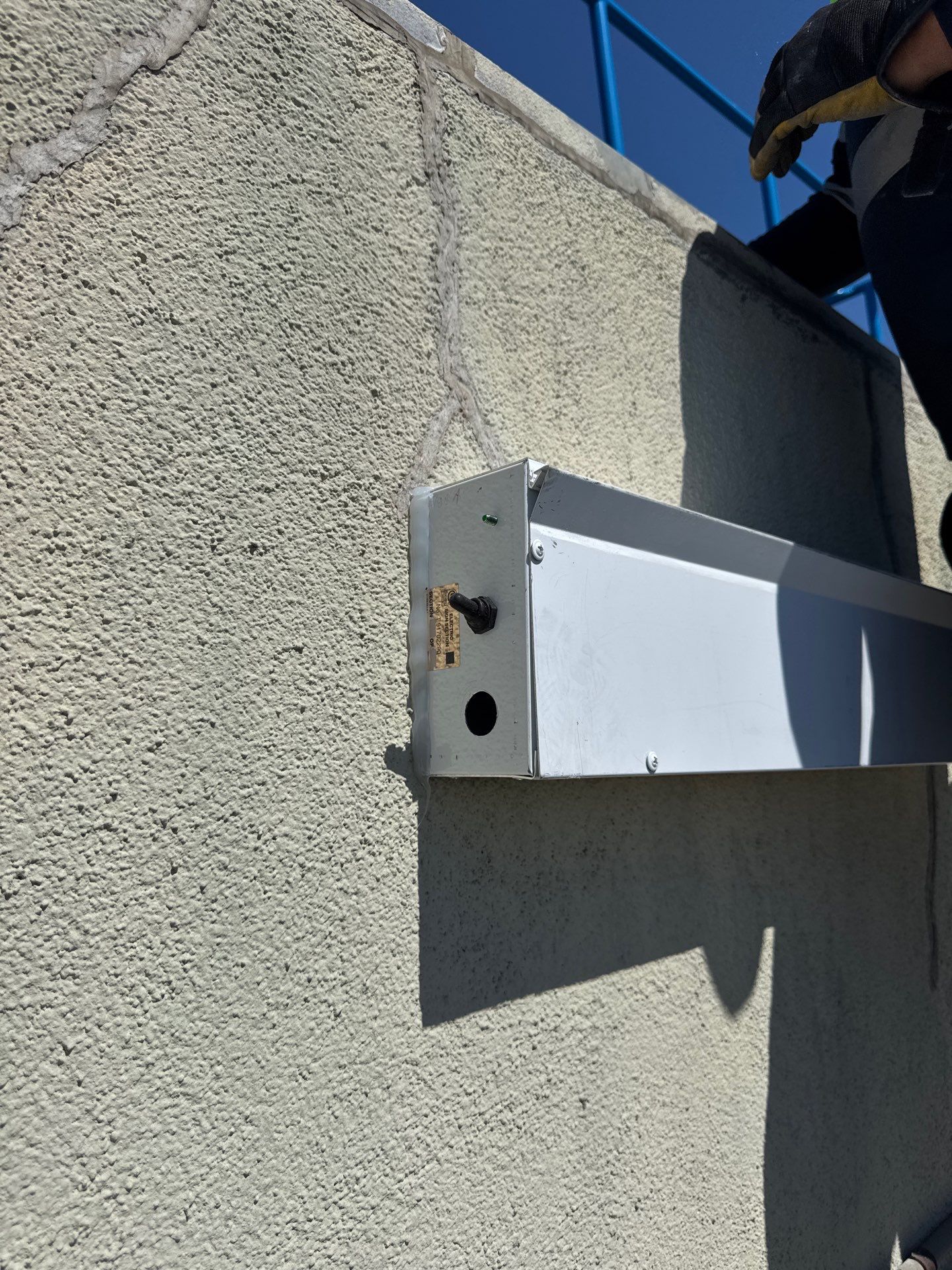 Project in Long Beach by Golden State Signs