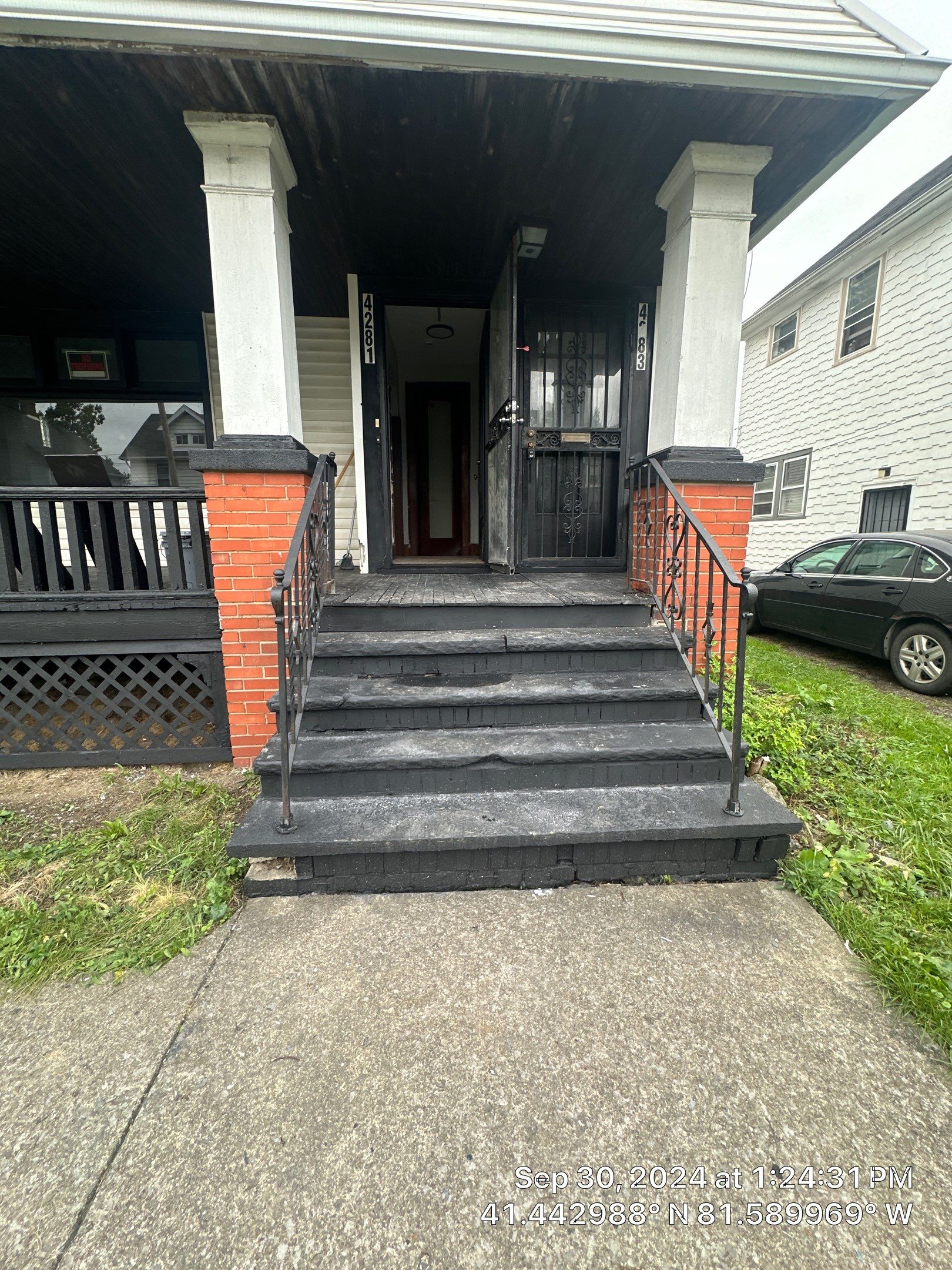 Full MultiFamily Renovation (50% Gut) by Reinovation