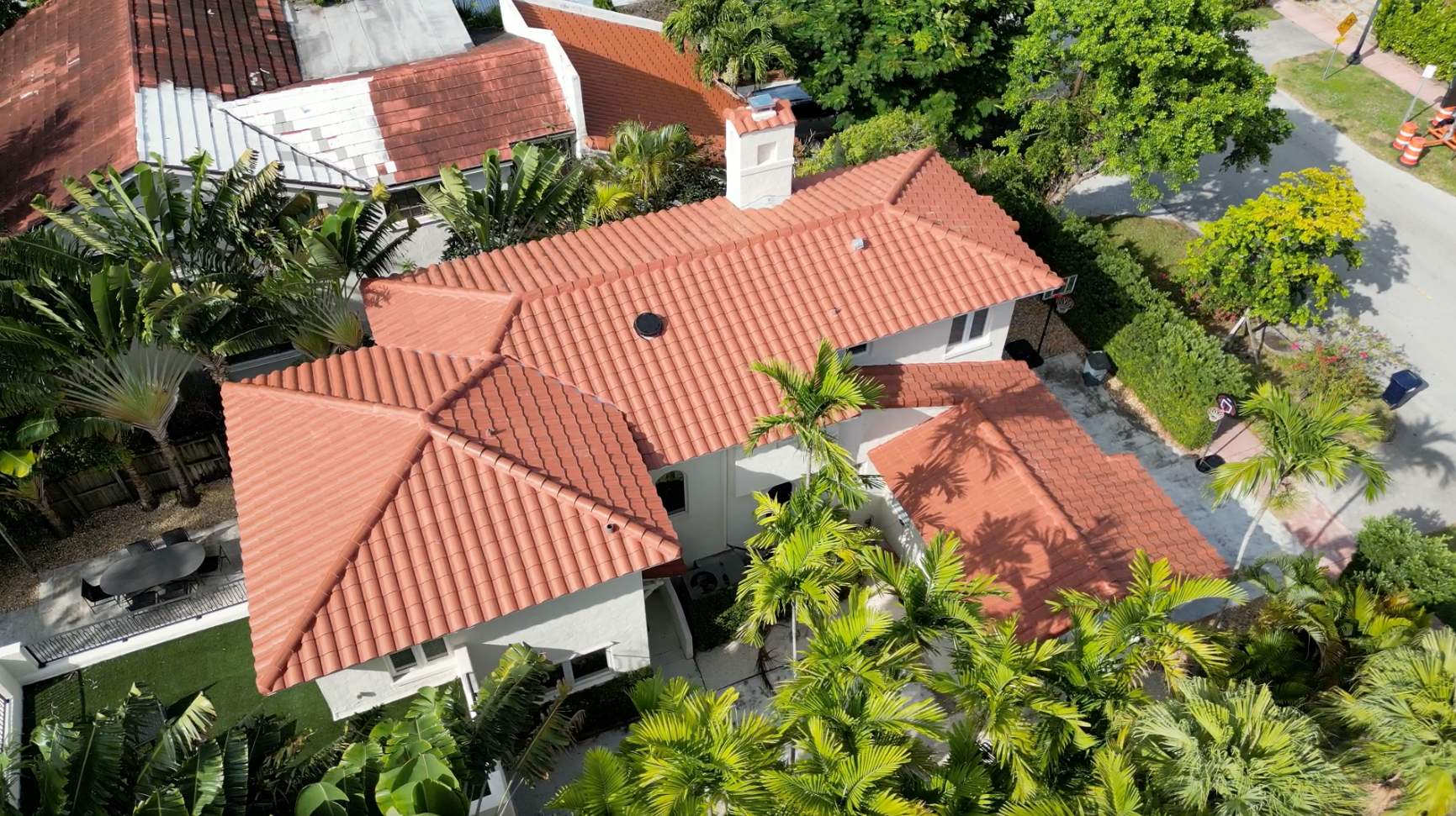 Crown - Sanibel - Sunburst by Istueta Roofing