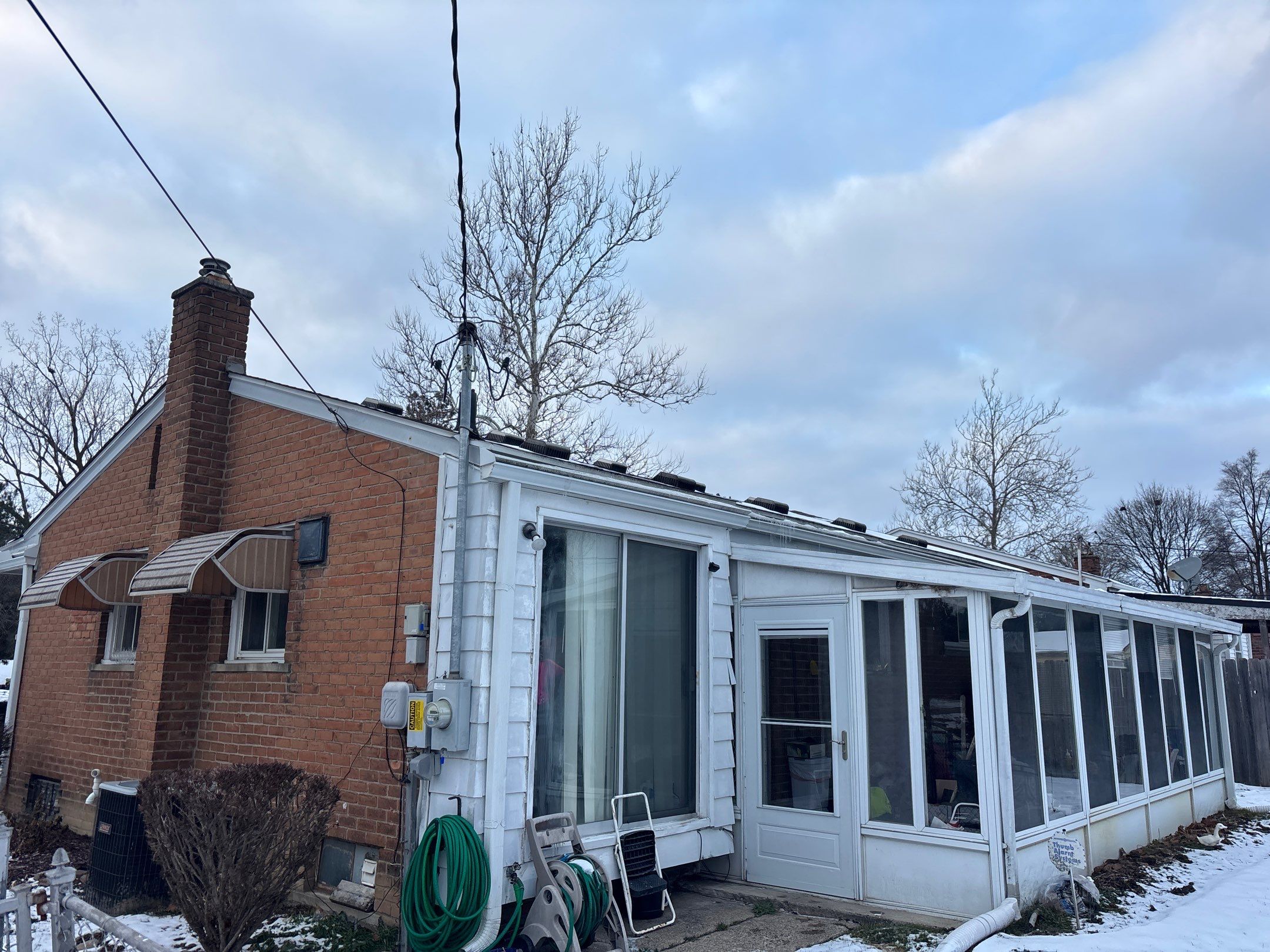 Siding Replacement using Alside D4 Odyssey-Plus Dutchlap White by 180 Contractors