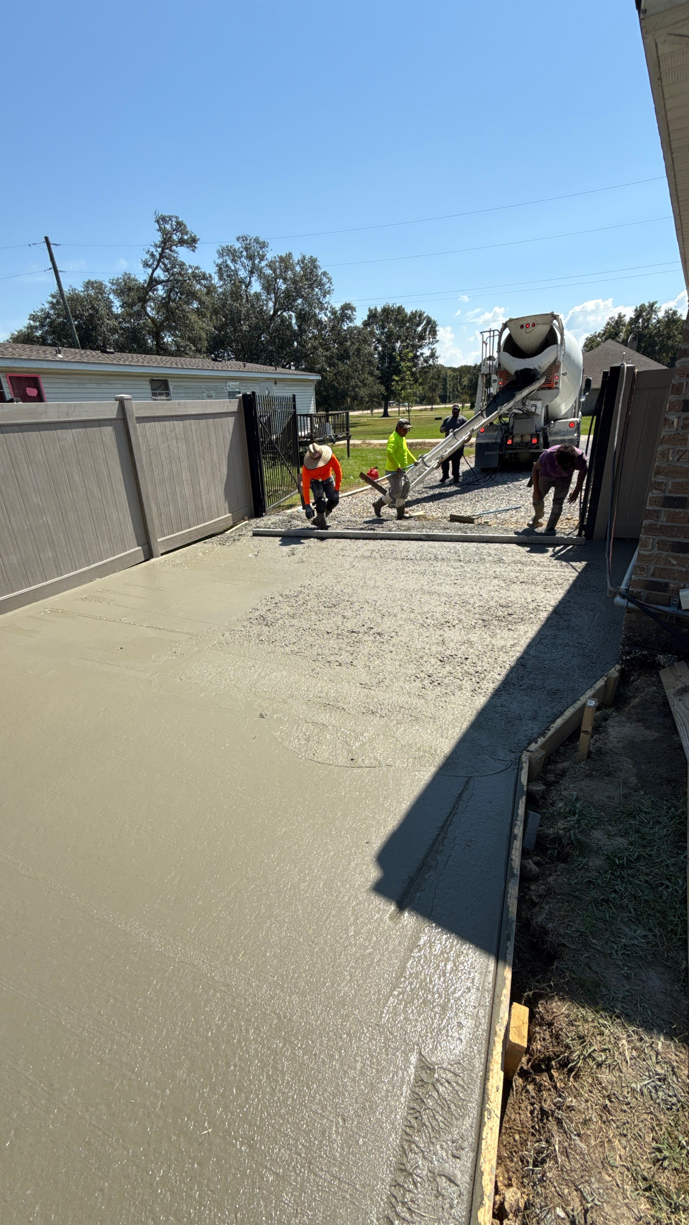 HDS Concrete - Concrete Installation in Maurepas by HDS Contractors