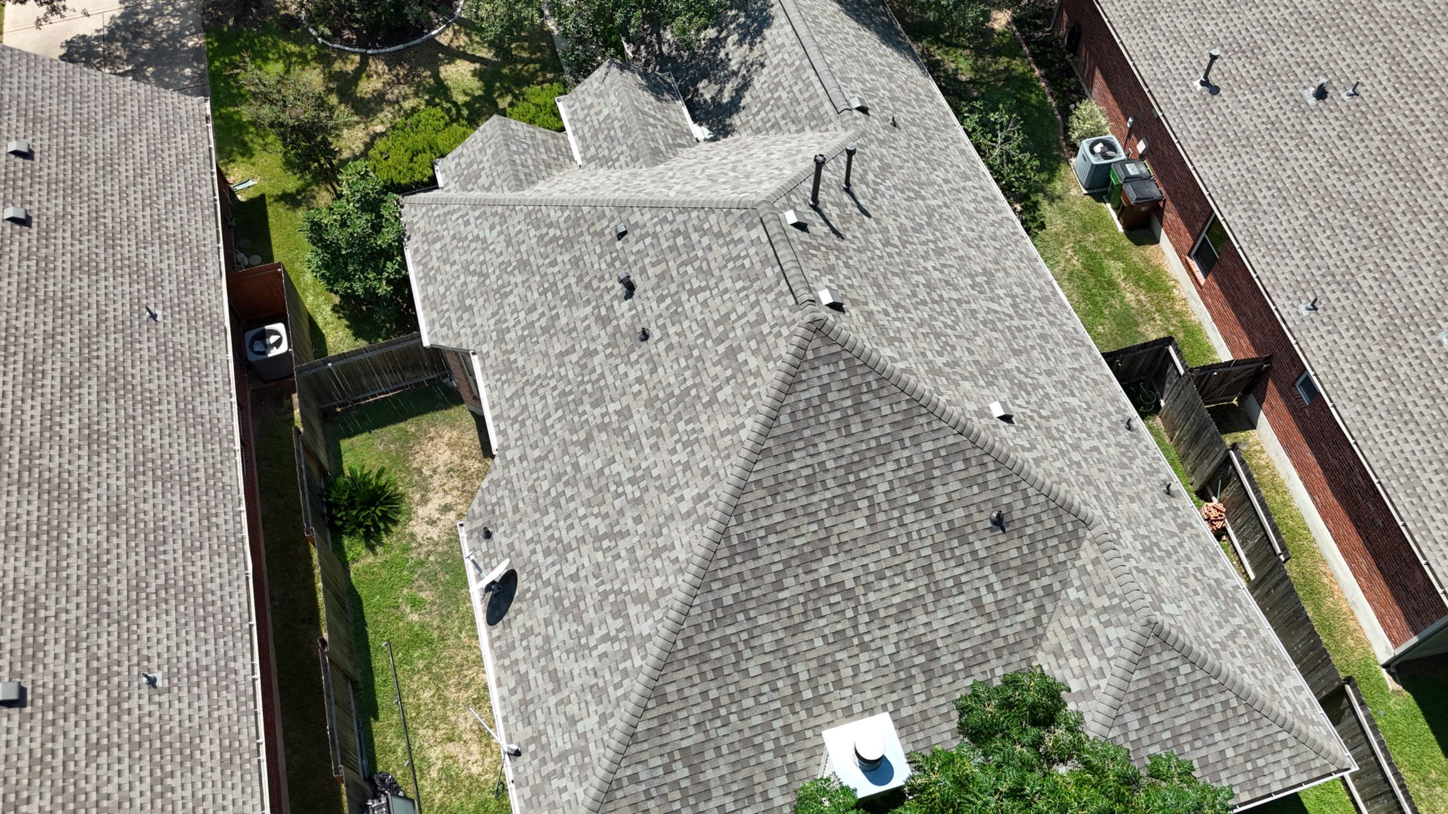 Driftwood - Owens Corning TruDefinition Duration by RoofsOnly.com