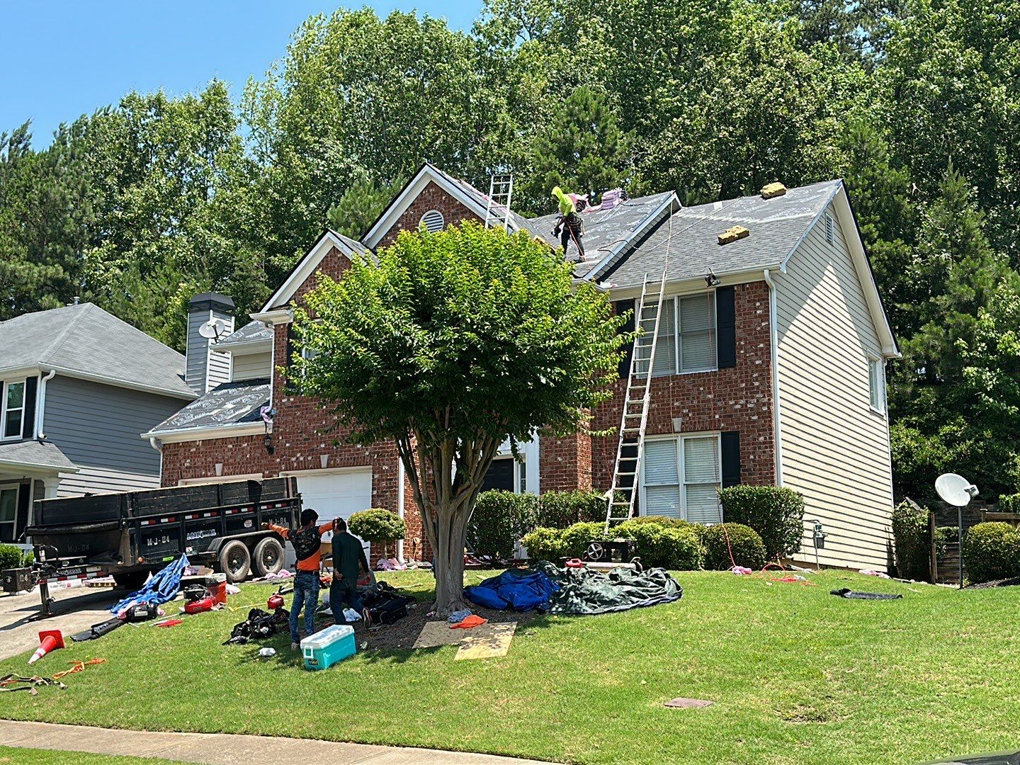 Ownes Corning Duration AR Onyx Black by NBS Roofing, Inc.