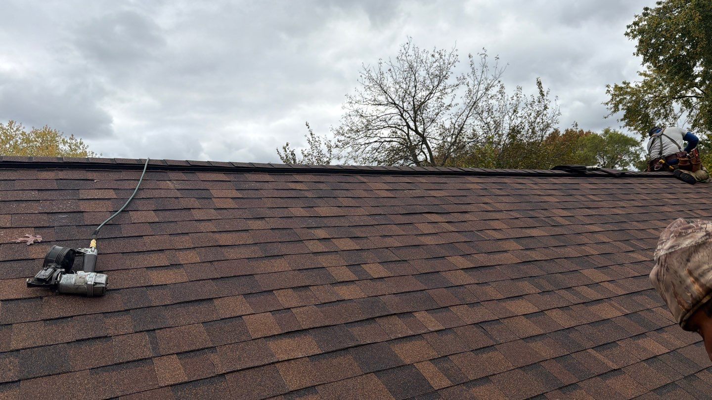 Roof Replacement using Owens Corning Brownwood by 180 Contractors