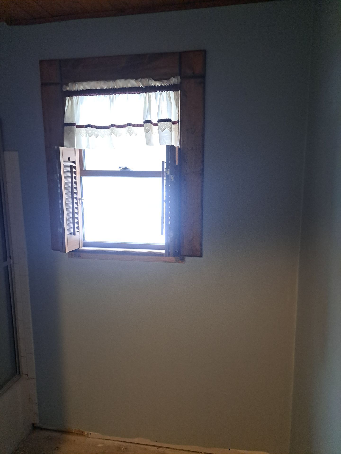 Repair and repaint by Gordon Painting