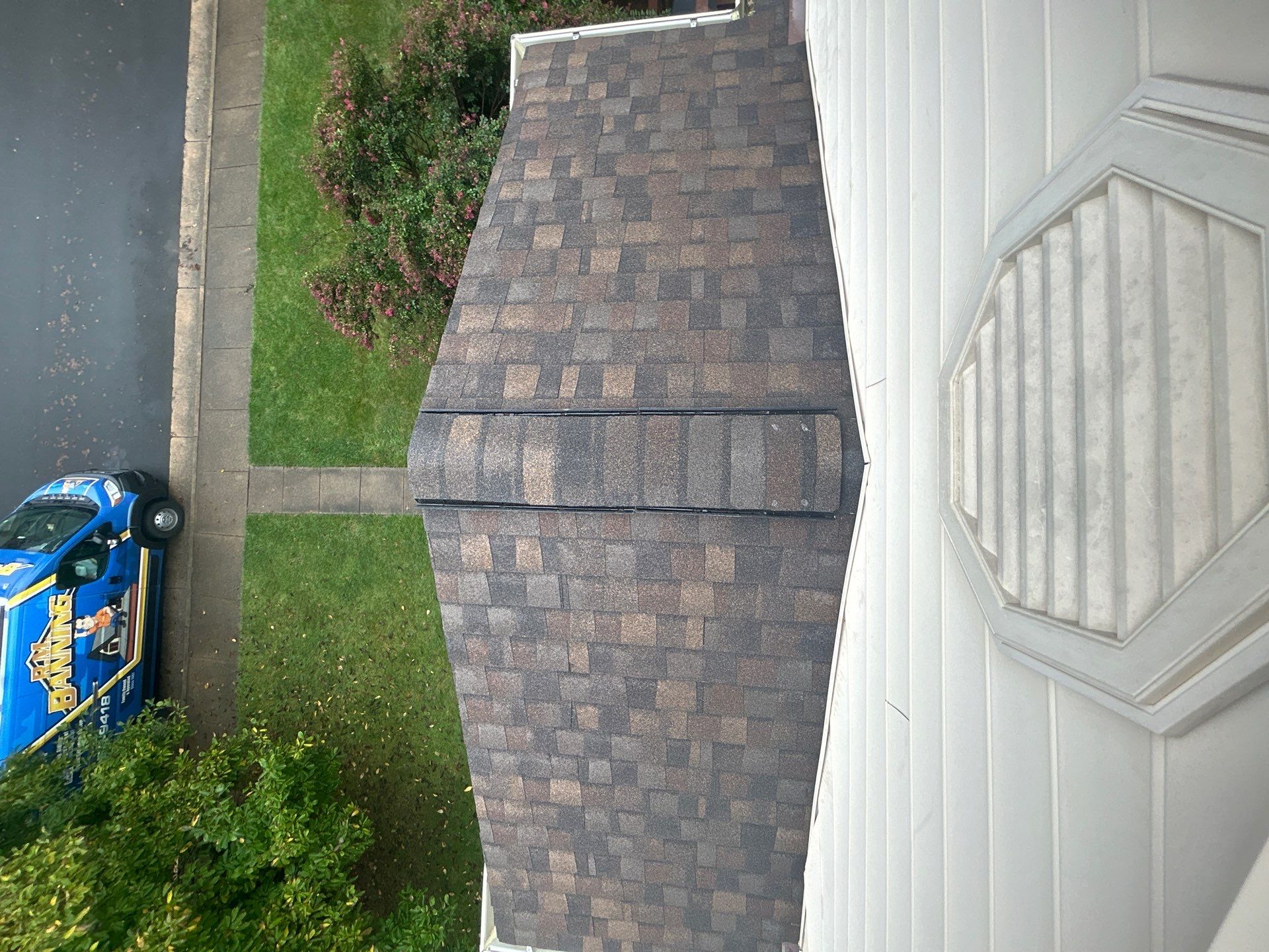 Springfield: Roof Replacement with Landmark Pro Designer Shingles in Max Def Shenandoah by RM Banning, Inc.
