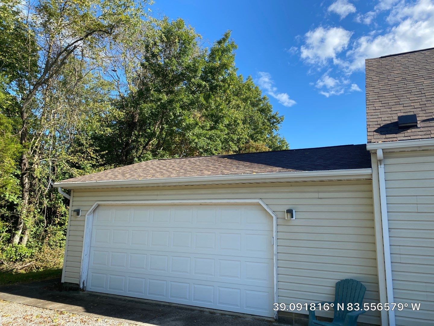 Residential Roofing Installation using Duration Series Shingles - Teak by RoofX 
