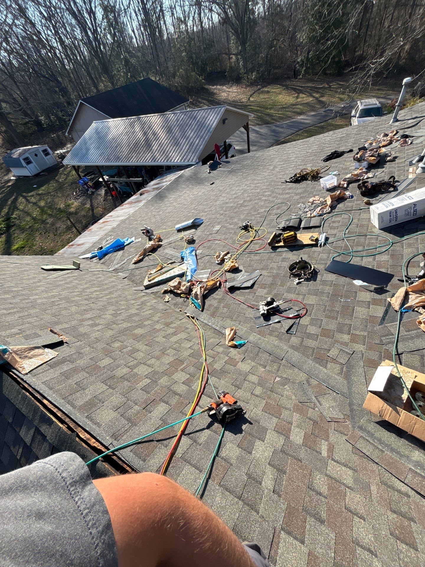 Landmark Asphalt Shingle Roof Replacement and Decking Repair in Belton by Roofers LLC