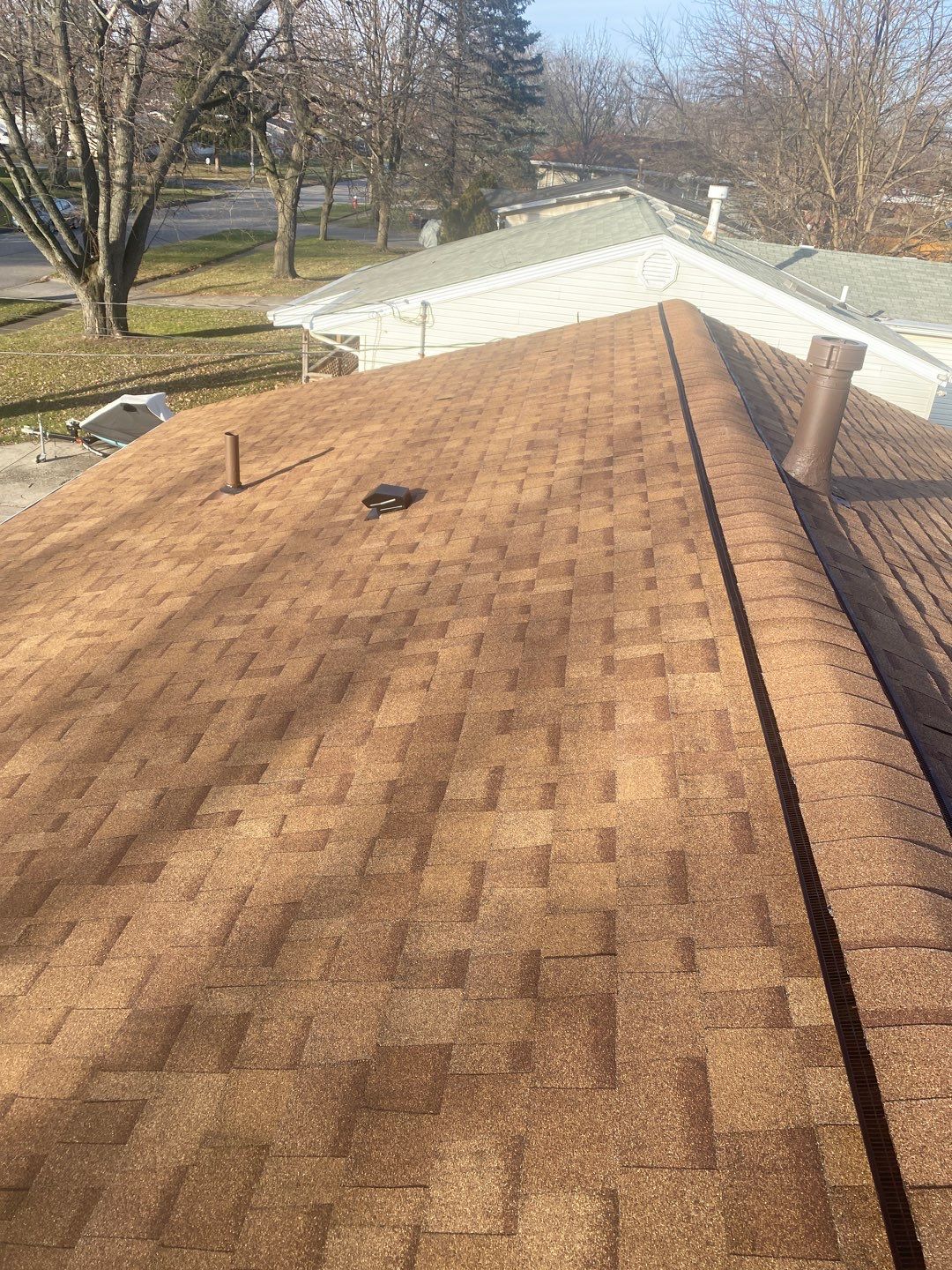 Residential Roofing Installation using Owens Corning Oakridge, Desert Tan by Absolute Roofing and Construction