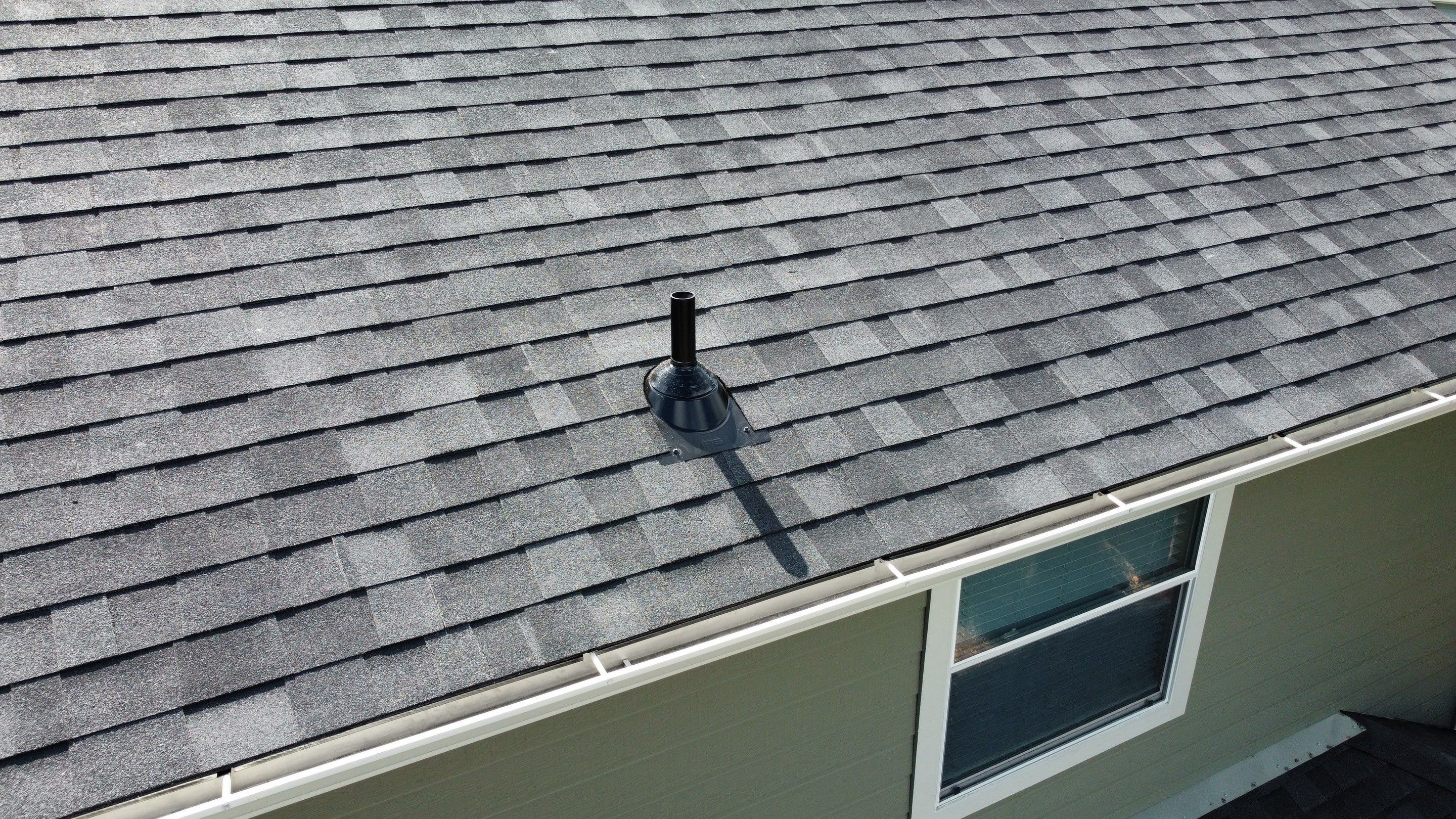 Residential Roofing Installation using Owens Corning Oakridge by Kstylez Roofing & Construction