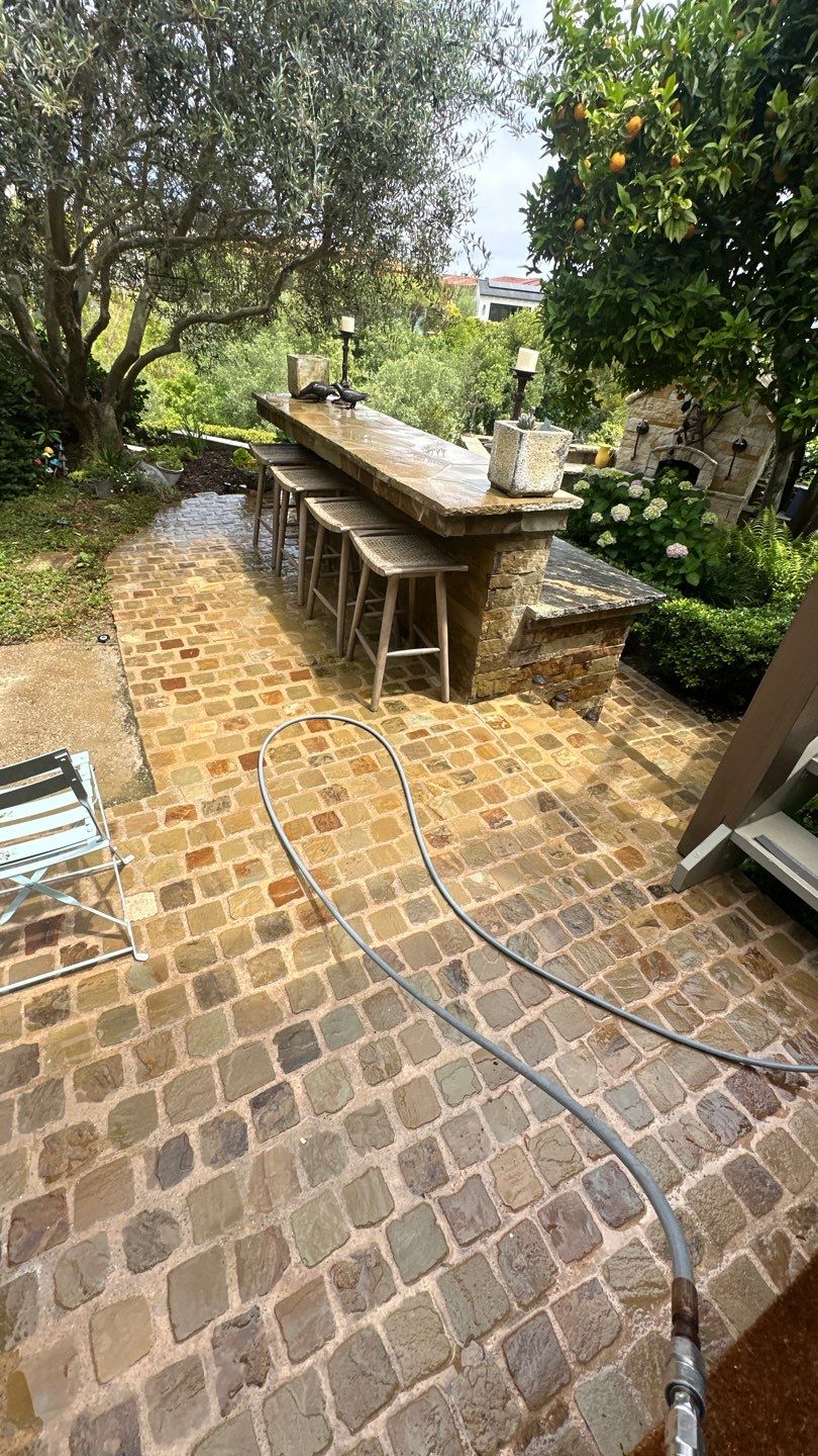 Corona Del Mar Pressure Washing by Property Cleaning Experts
