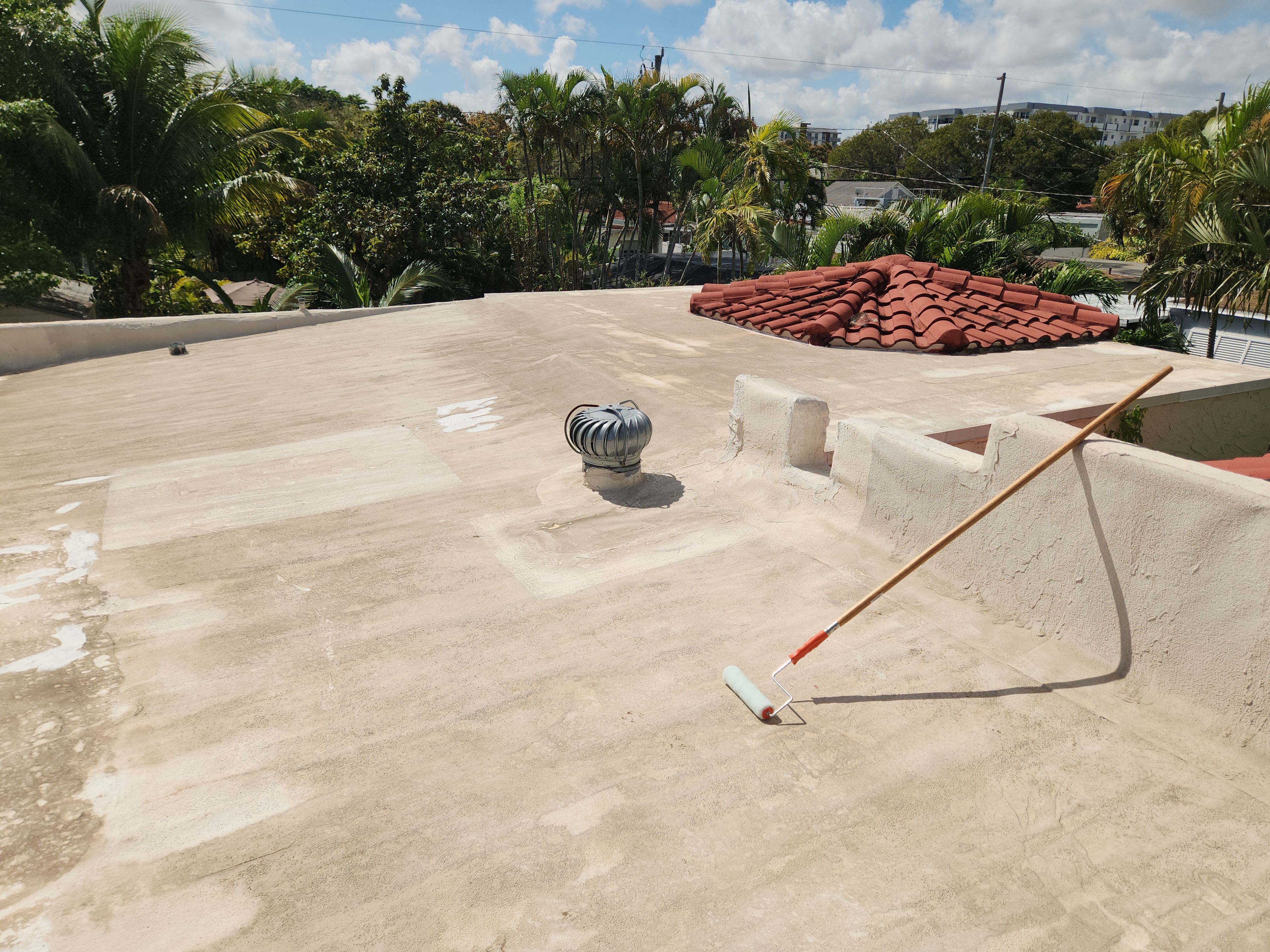 Expert Silicone Roof Coating in Hollywood – Aastro Roofing Delivers Long-Lasting Protection by Aastro Roofing