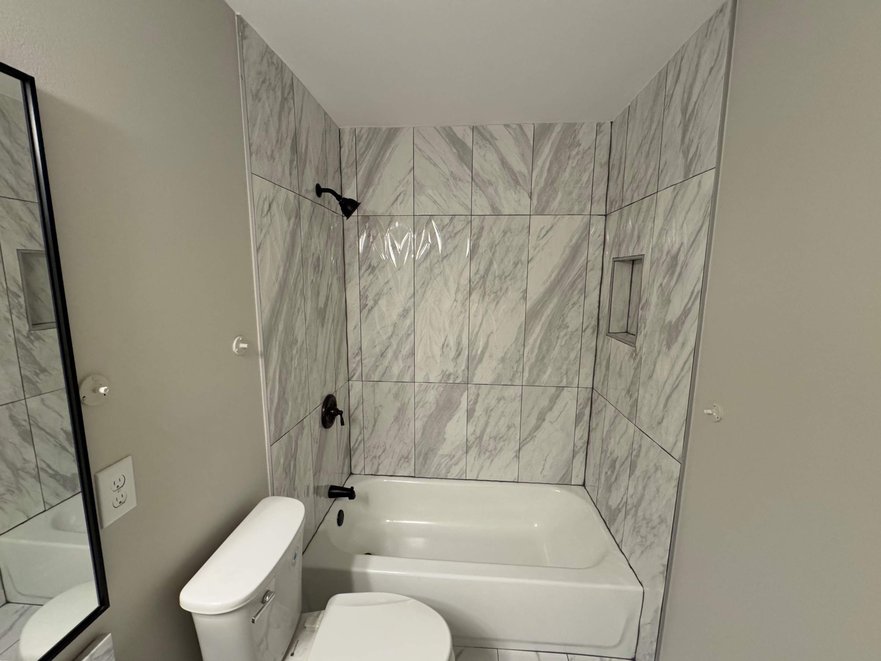 Hall bathroom renovation by Prudencio