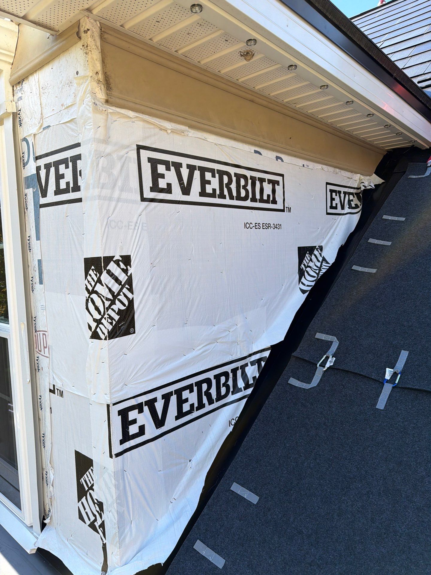 Beautiful James Hardie Siding & Tesla Solar Roof by American Home Contractors