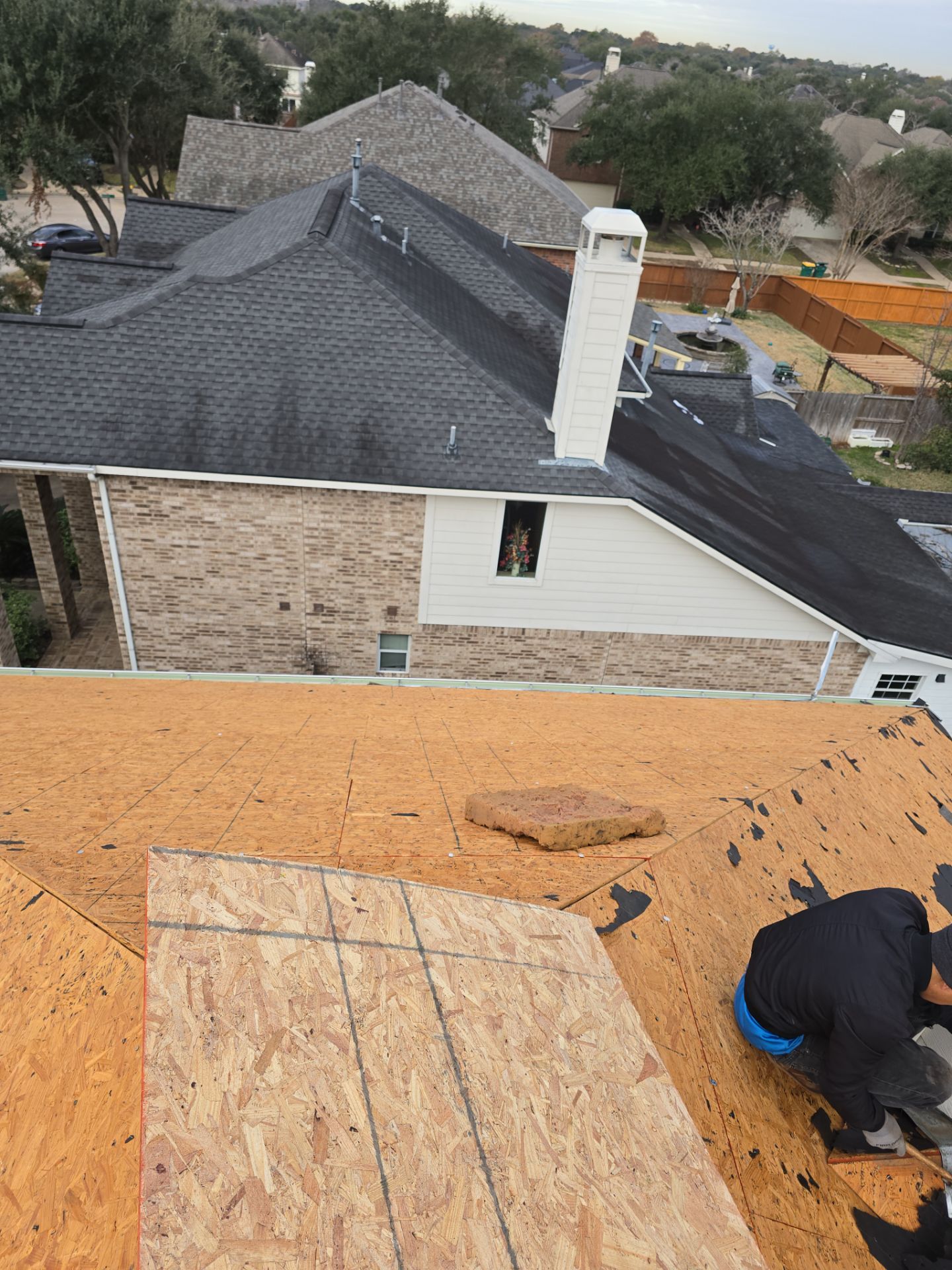 Roof Replacement Houston by Roof Repair Company