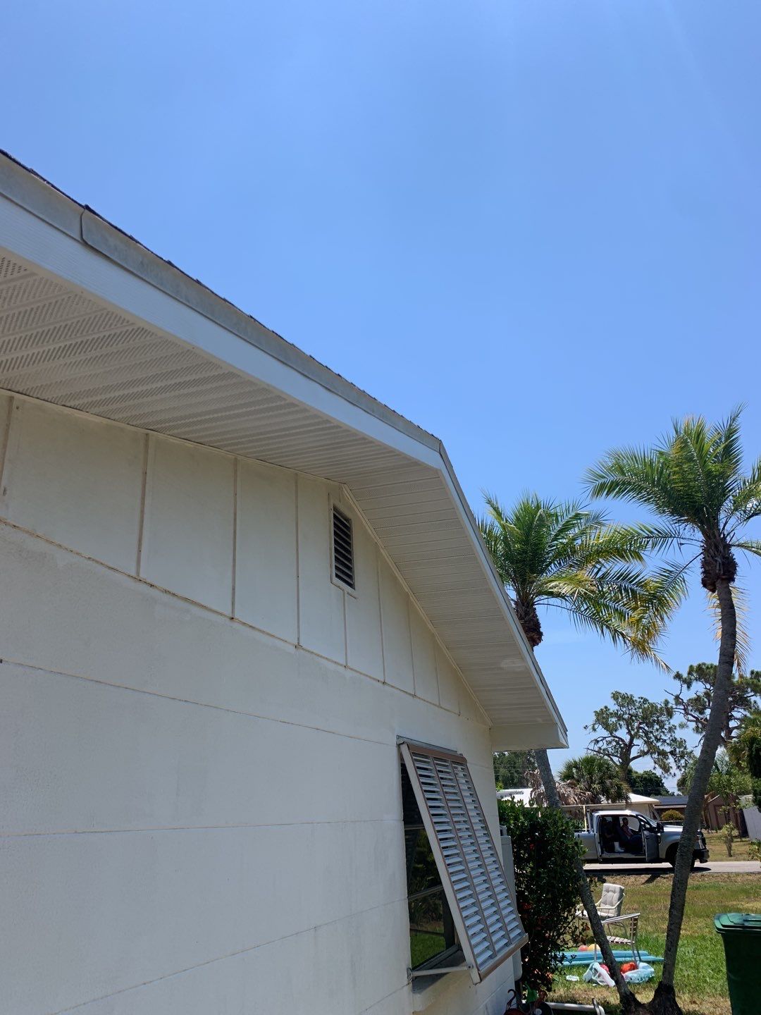 Soffit and Fascia Replacement in Englewood FL by Gutter Professors