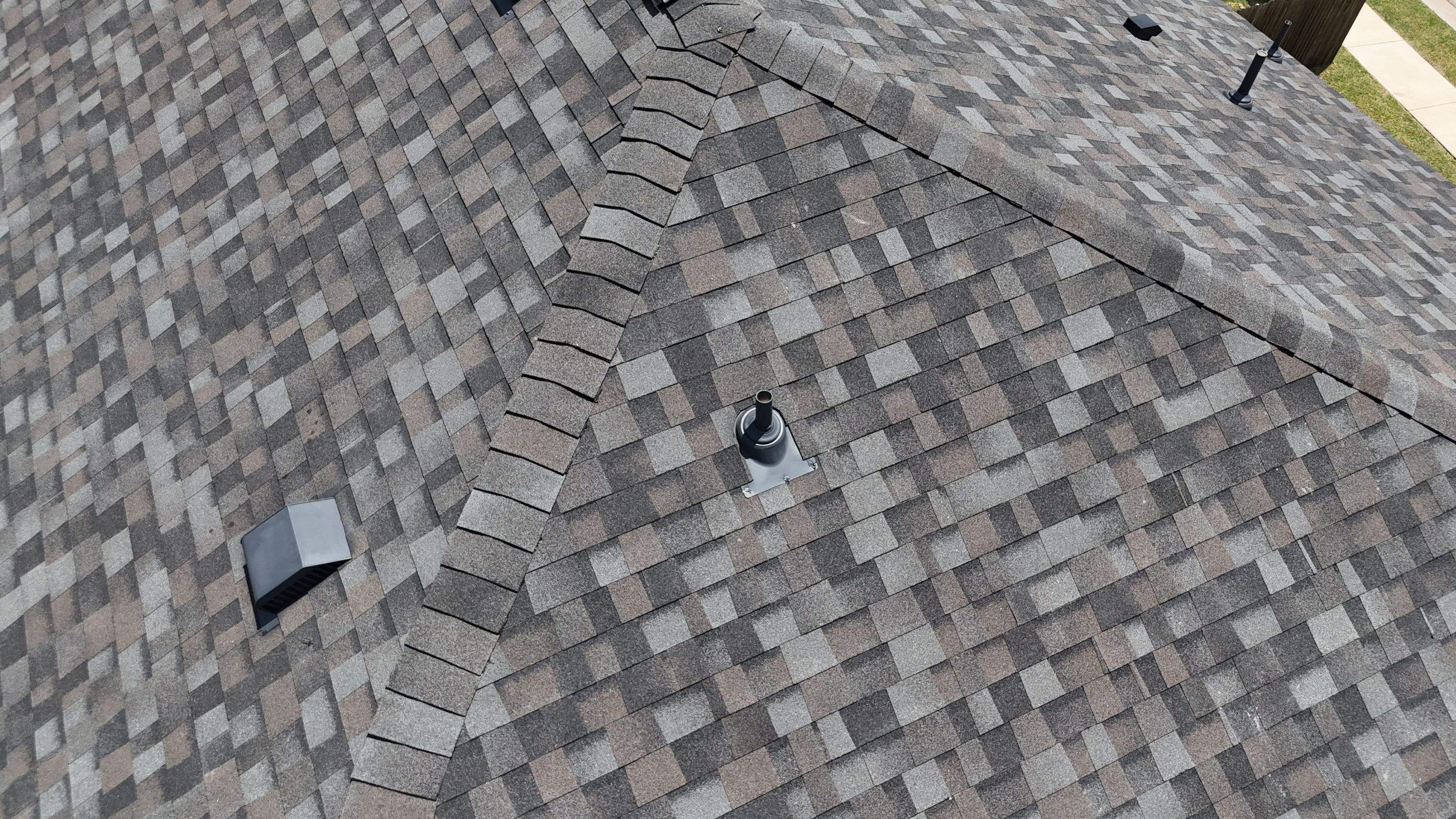Williamsburg Grey - Owens Corning TruDefinition Duration by RoofsOnly.com