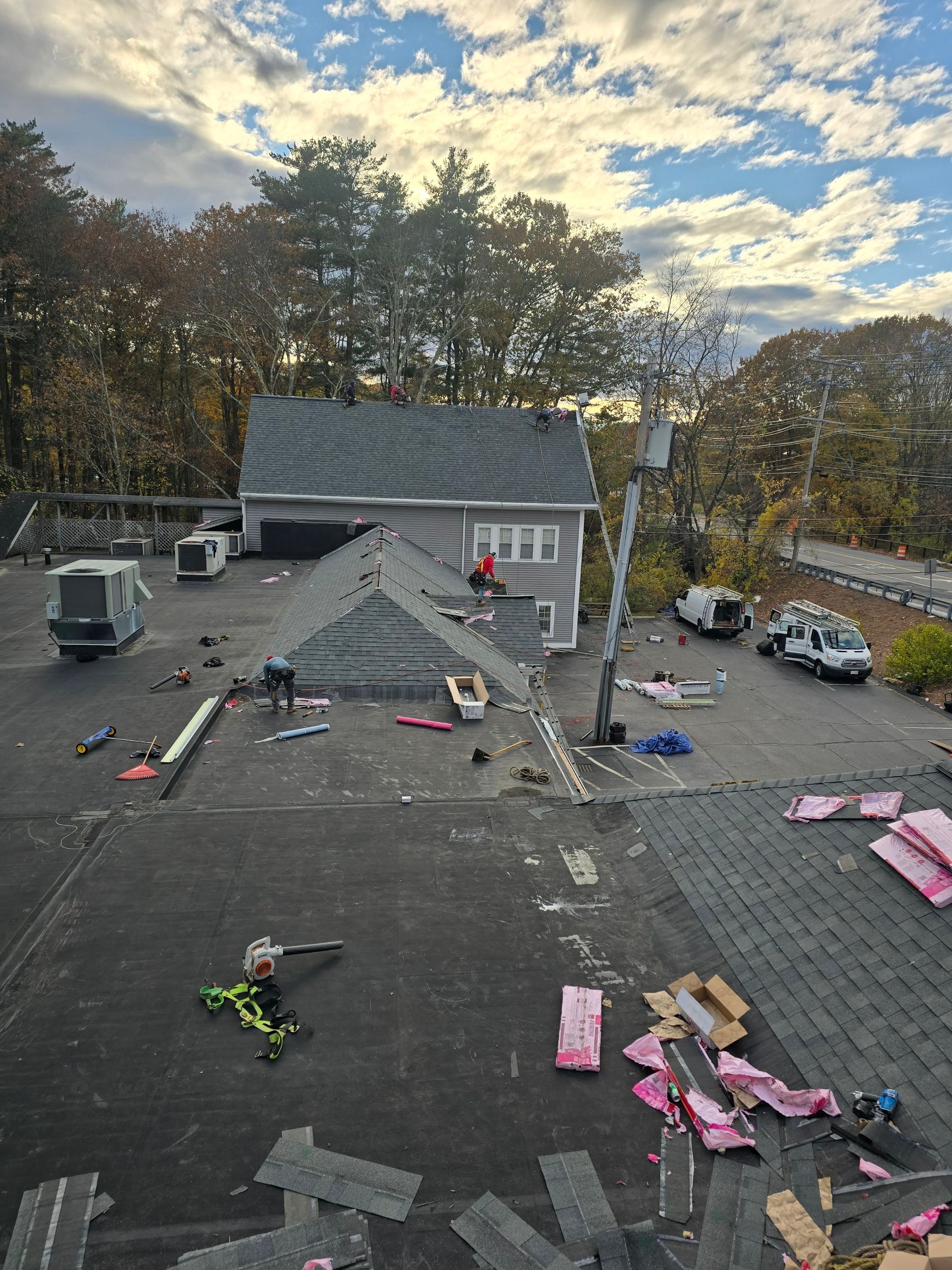Acton EPDM Roof Edge Reconstruction with Tapered Insulation System by Mighty Dog Roofing of Greater Middlesex County