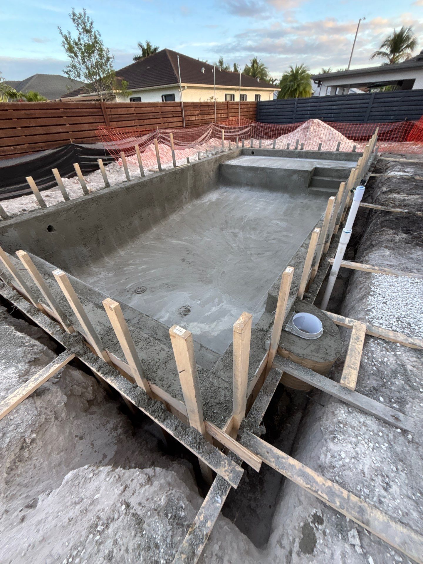 Project in Miami by ROSMEL POOLS INC