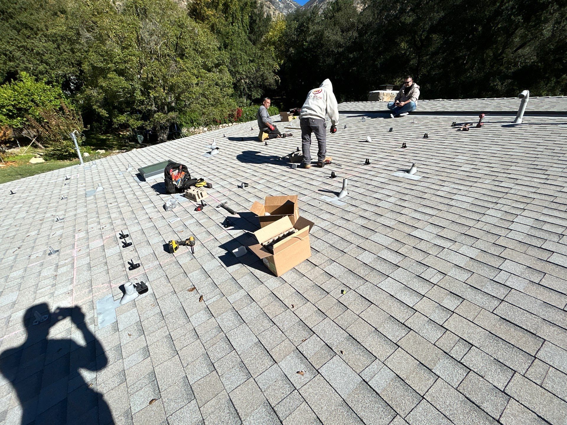 26-Panel Solar Array and Tesla Powerwall Installation in Pasadena by AWS Solar