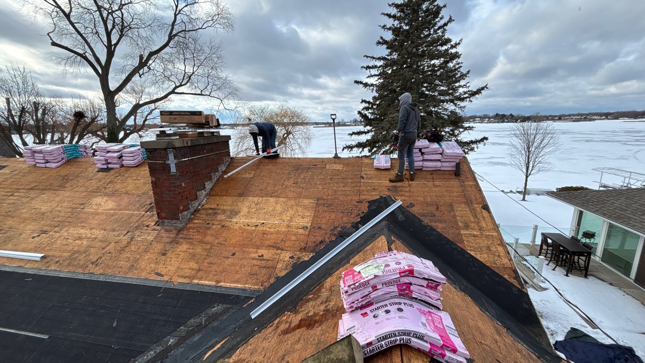 Roof Replacement using Owens Corning Duration Flex by 180 Contractors