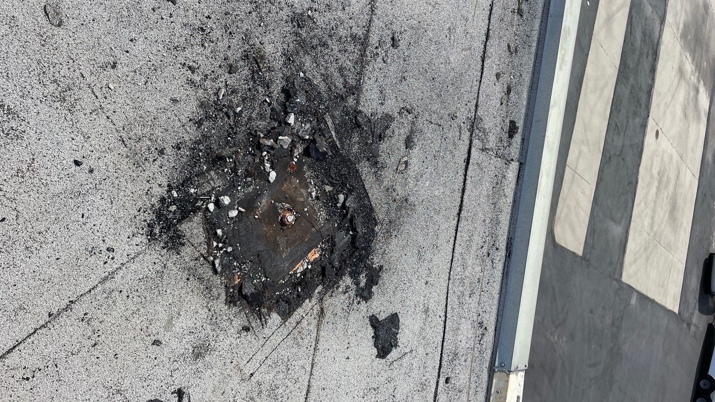 TPO single-ply roofing system using GAF Everguard 60 mil by Straight Edge Roofing Inc