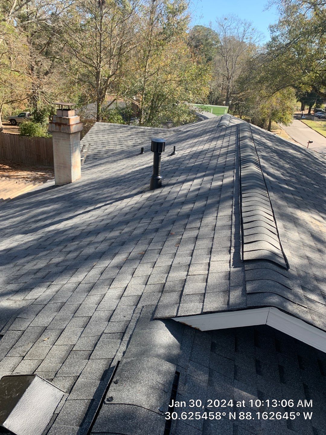 Roof replacement by American Roofing & Construction LLC