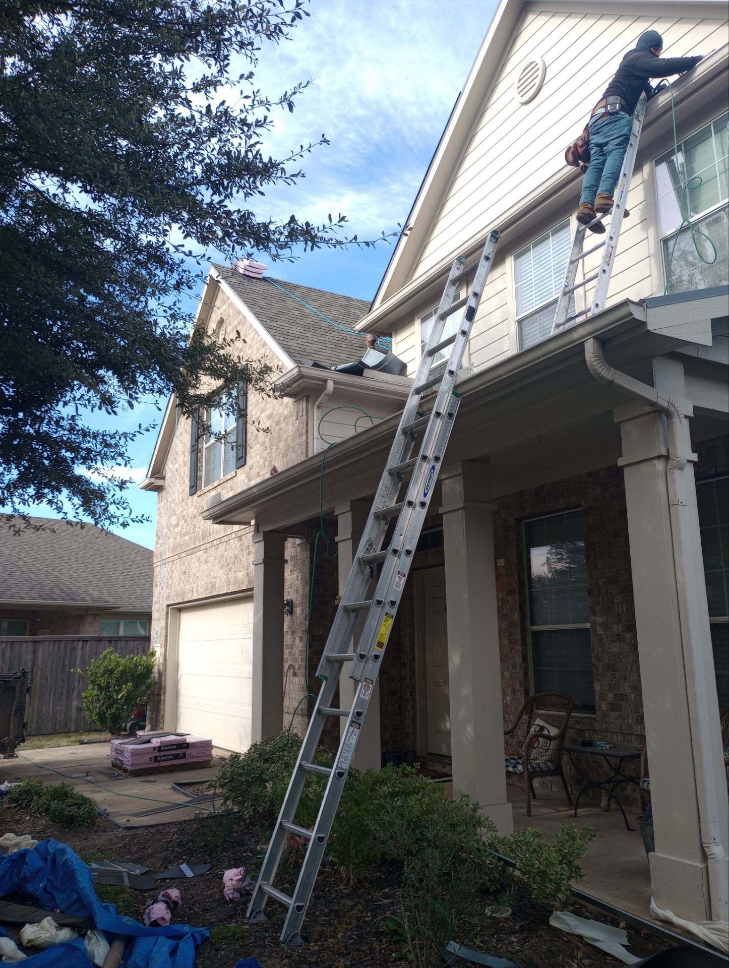 Residential Roofing Installation using Owen's Corning Duration (Lifetime) Shingles by Roof Repair Company