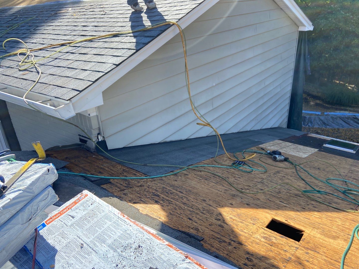 Roof Replacement using CertainTeed Landmark by 180 Contractors