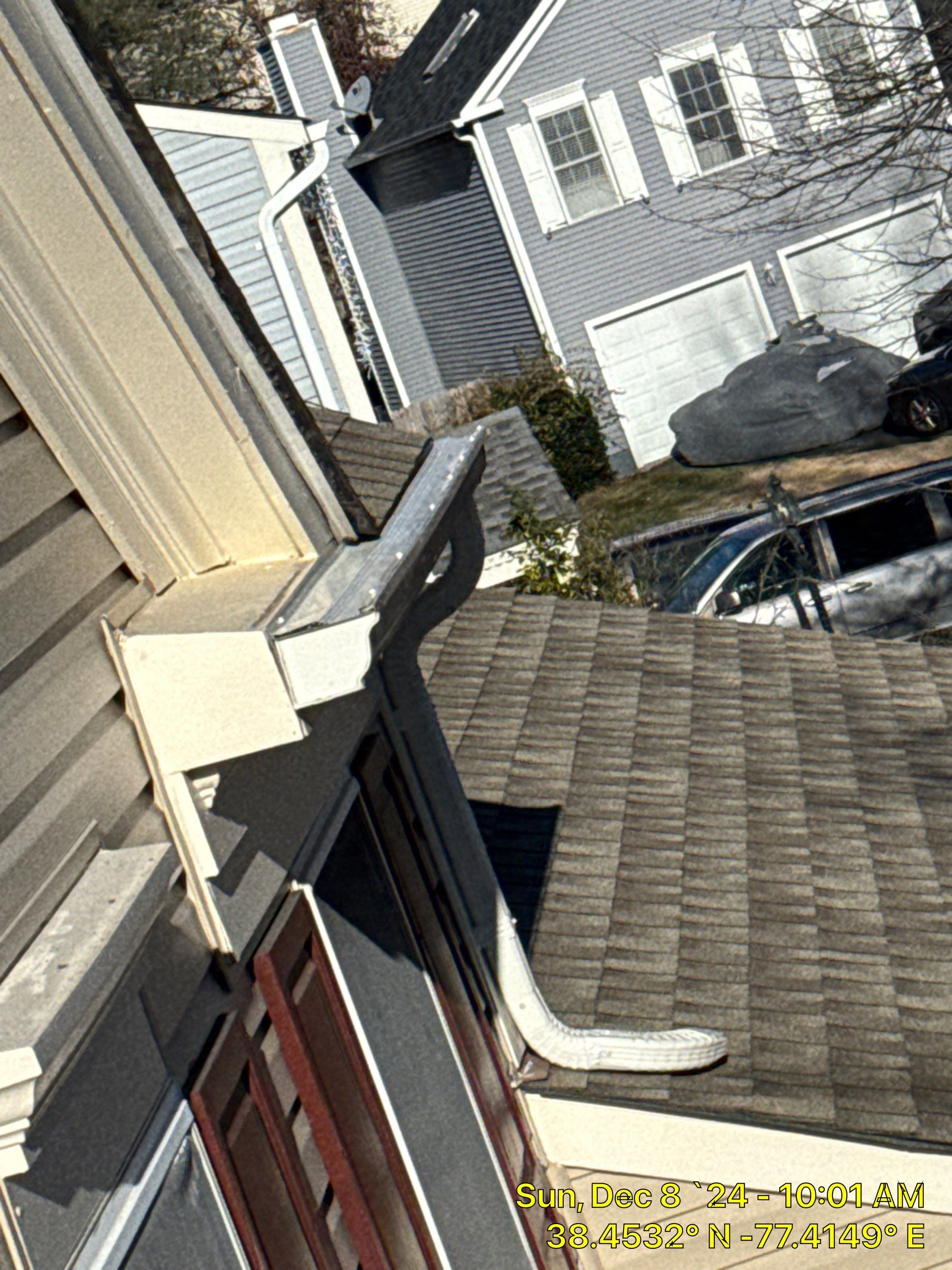 gutters guards using bulldog by La Bendicion Contruction Llc