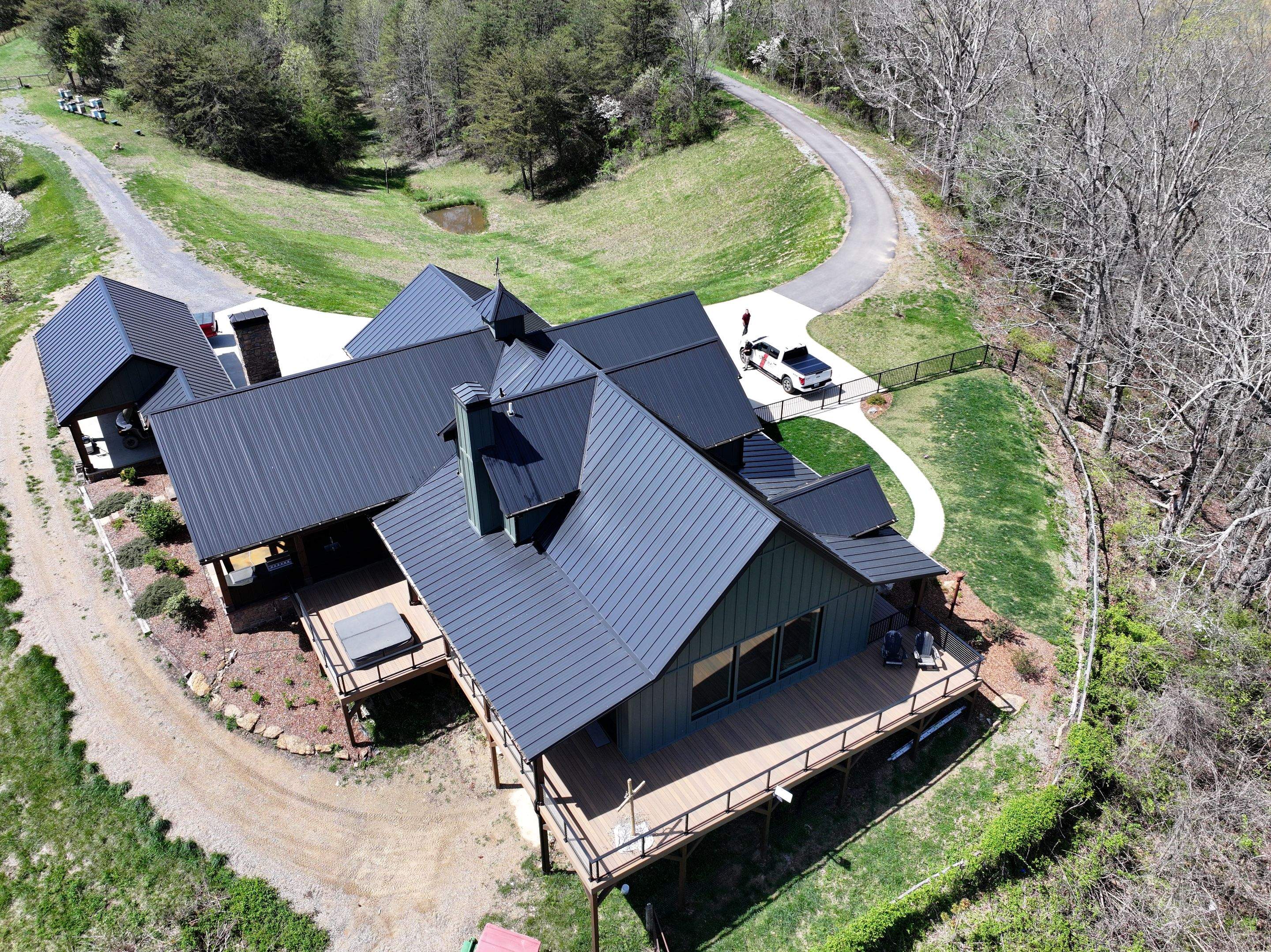 Rogers Residence by Omnia Roofing